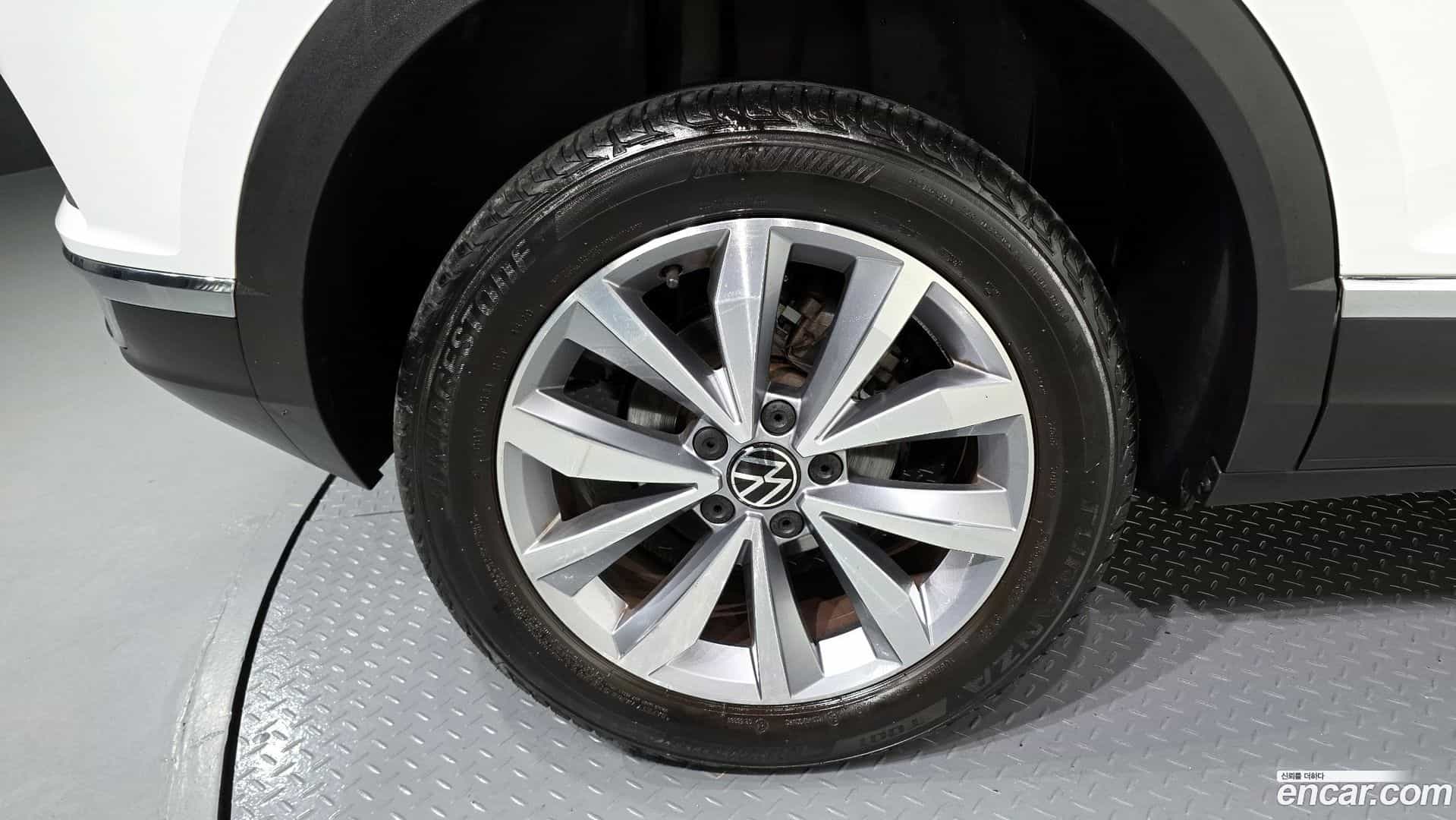 T-Roc Volkswagen 2021.5-OUTER-005