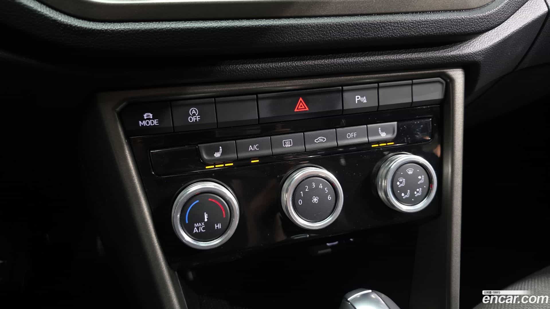 T-Roc Volkswagen 2021.5-OPTION-020