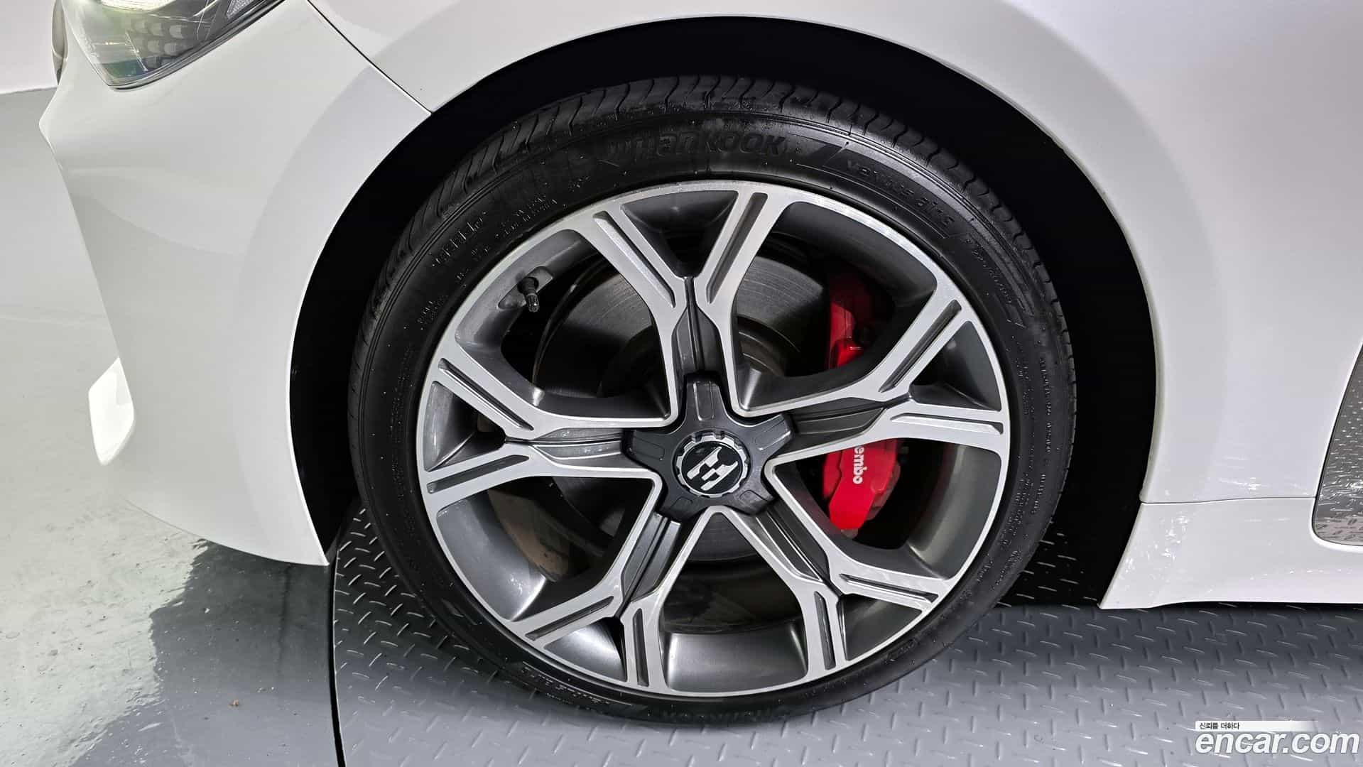 Stinger Kia 2017.8-OUTER-005