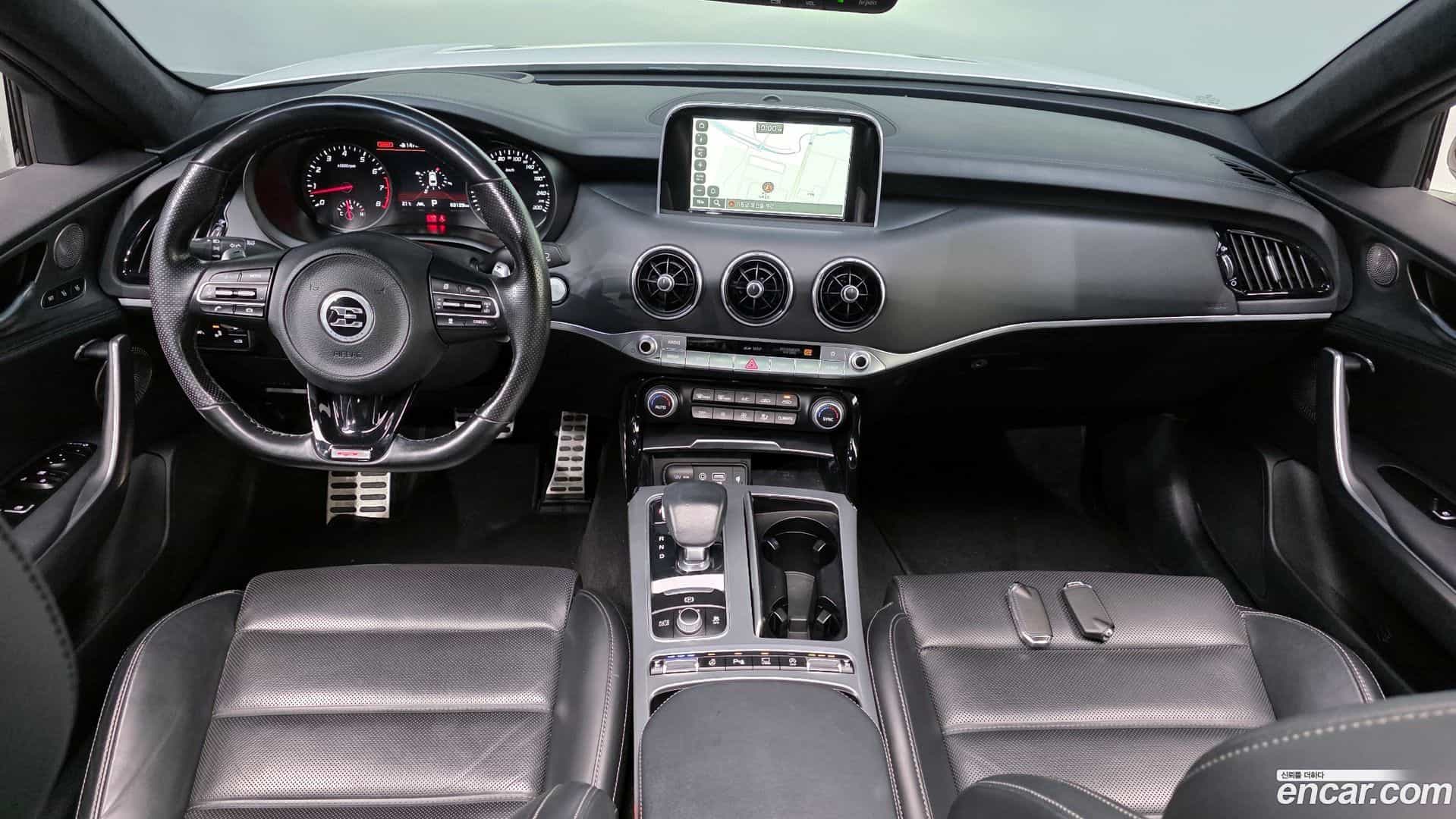 Stinger Kia 2017.8-INNER-007