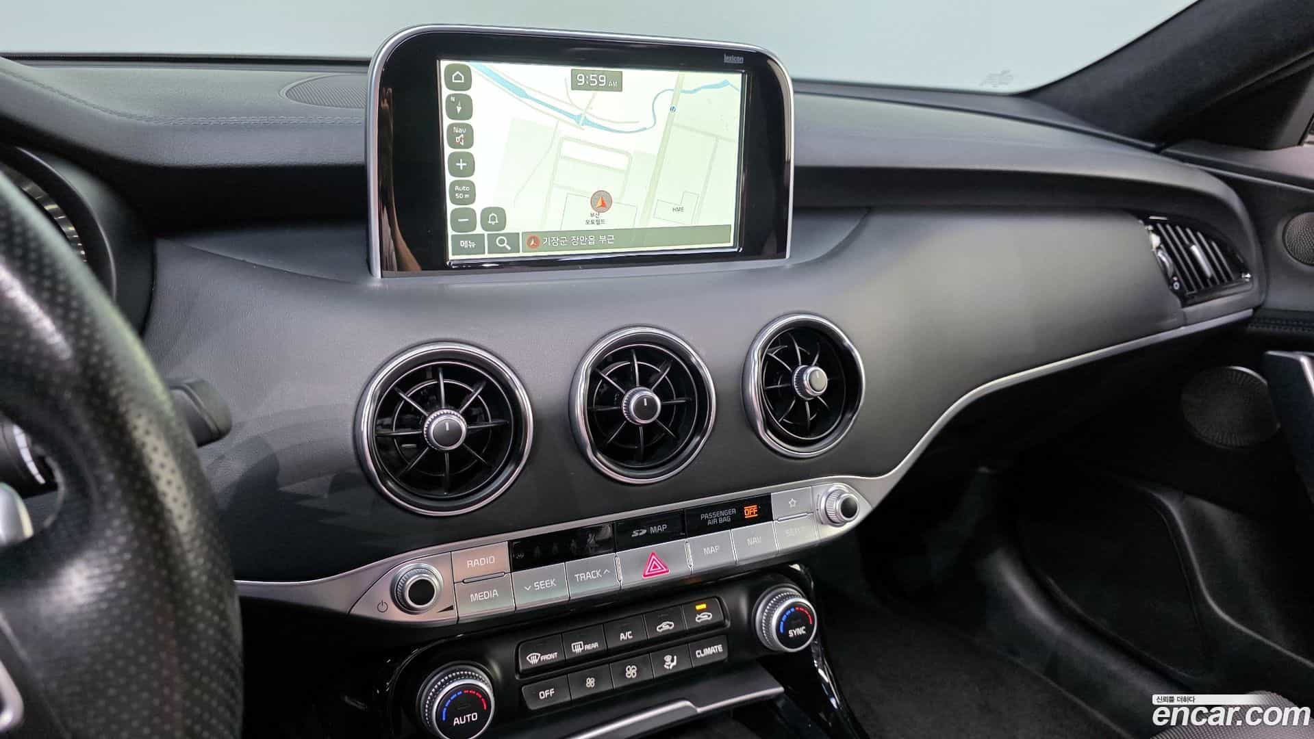 Stinger Kia 2017.8-OPTION-018