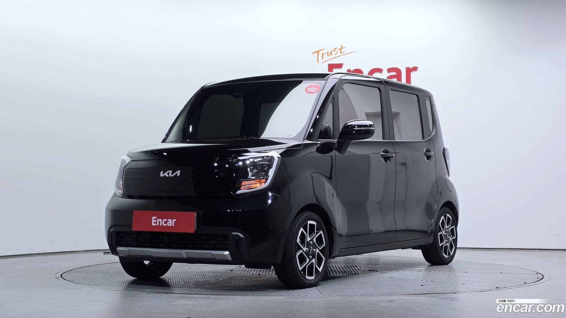 Main__Slider__Photo:RAY Kia 2024.10-0