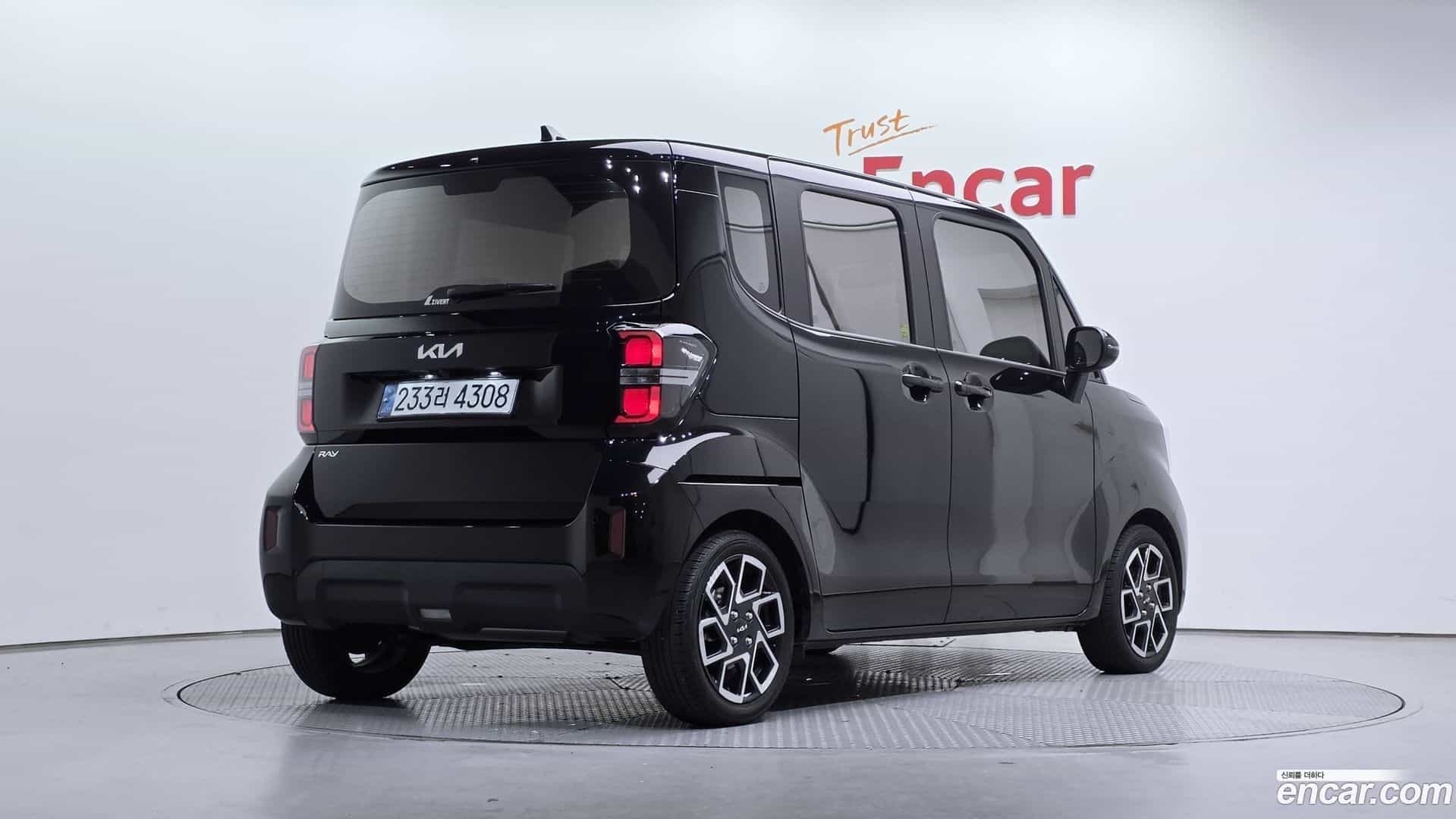 RAY Kia 2024.10-OUTER-002