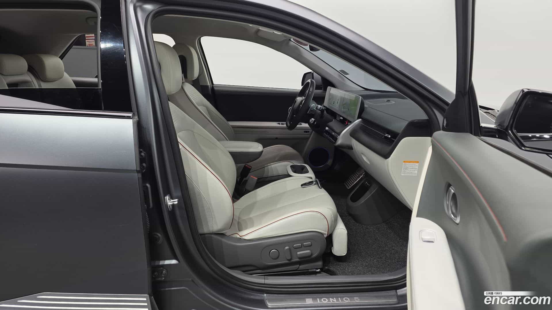 Ioniq5 Hyundai 2022.2-INNER-036