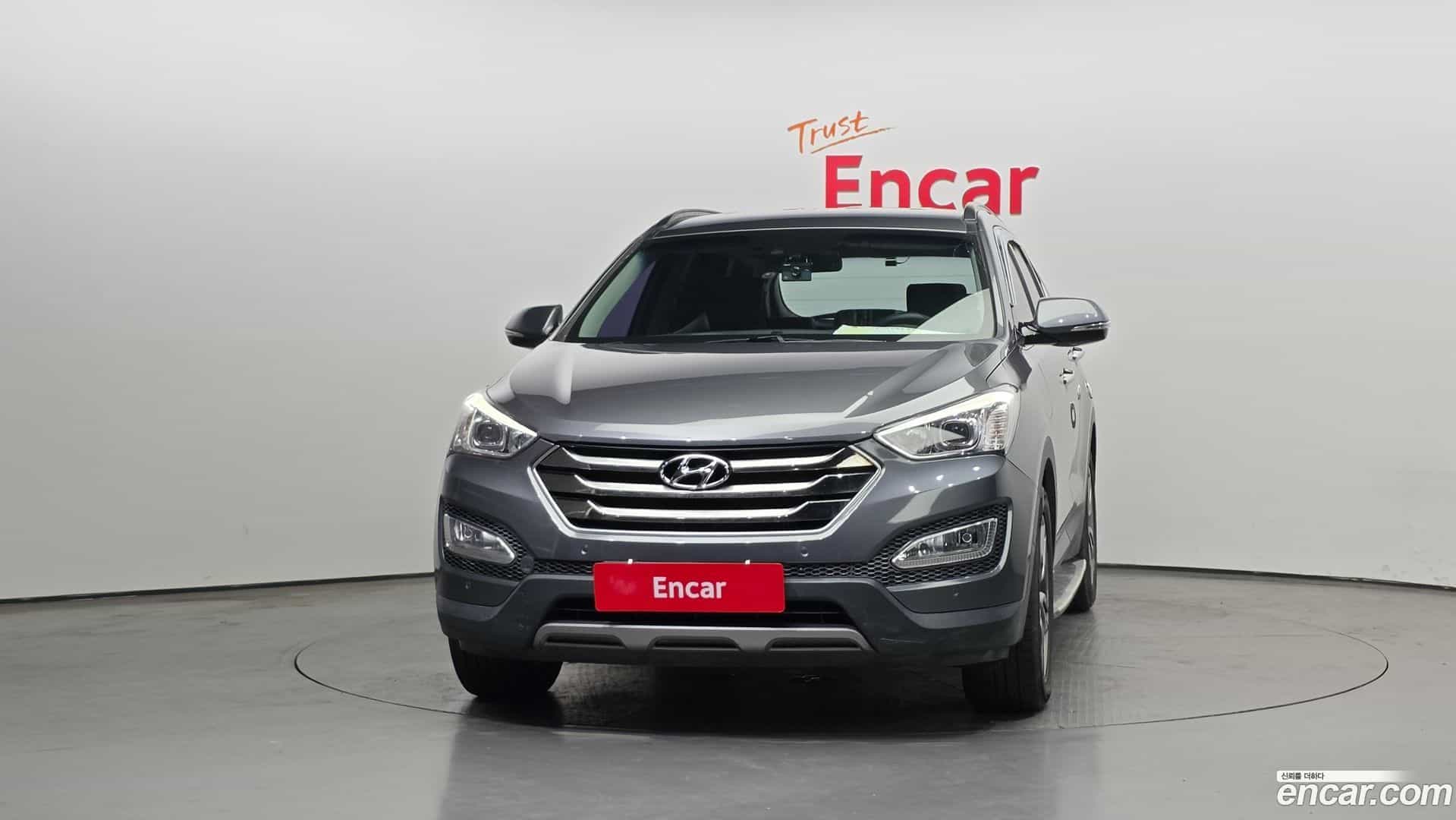 Santafe Hyundai 2015.2-OUTER-003