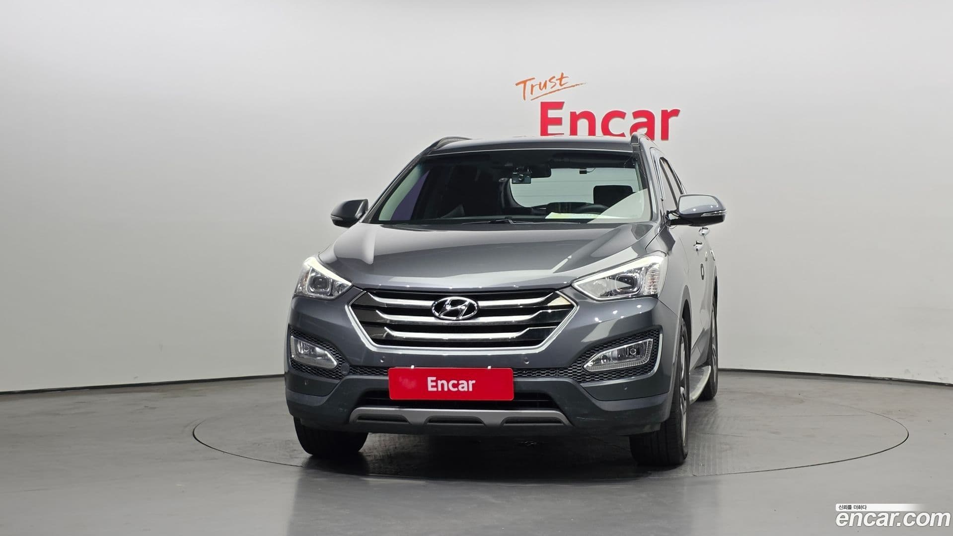 Main__Slider__Photo:Santafe Hyundai 2015.2-2