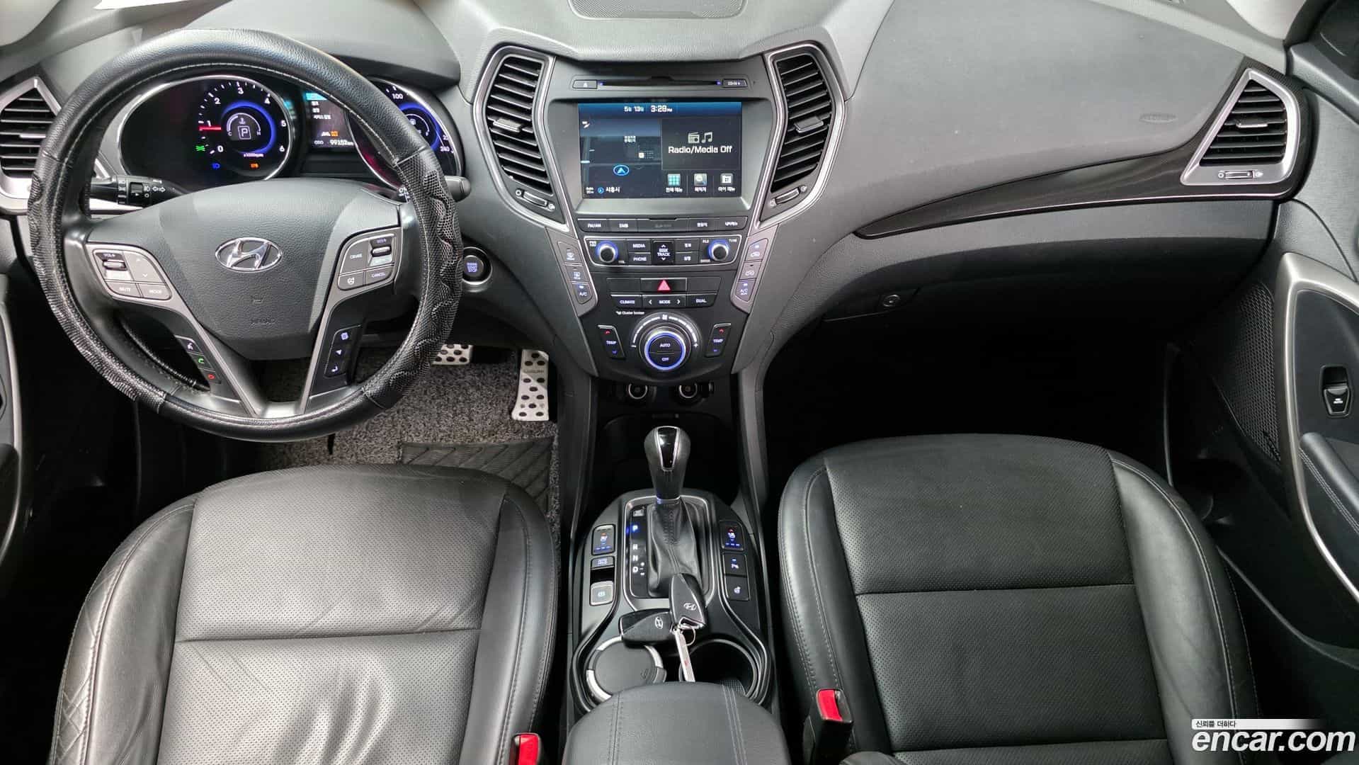 Santafe Hyundai 2015.2-INNER-007