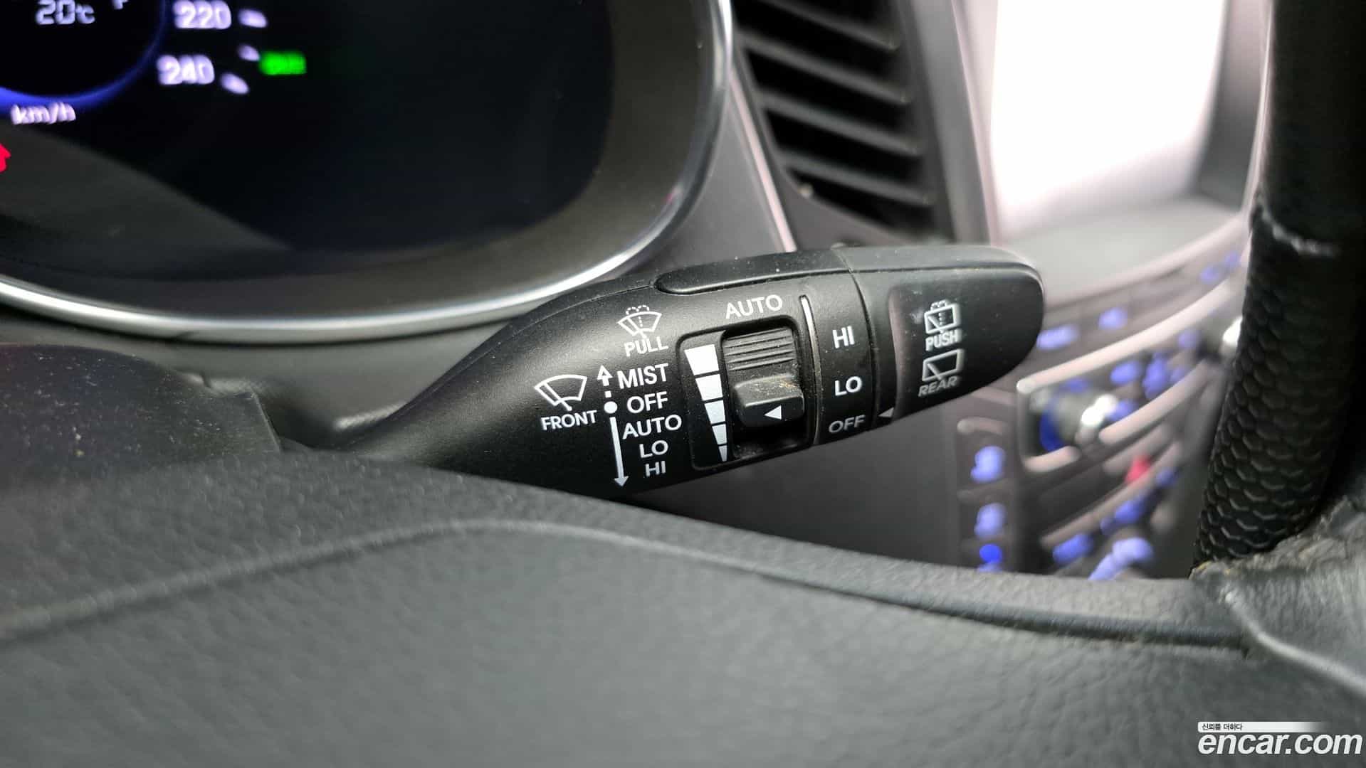 Santafe Hyundai 2015.2-OPTION-020