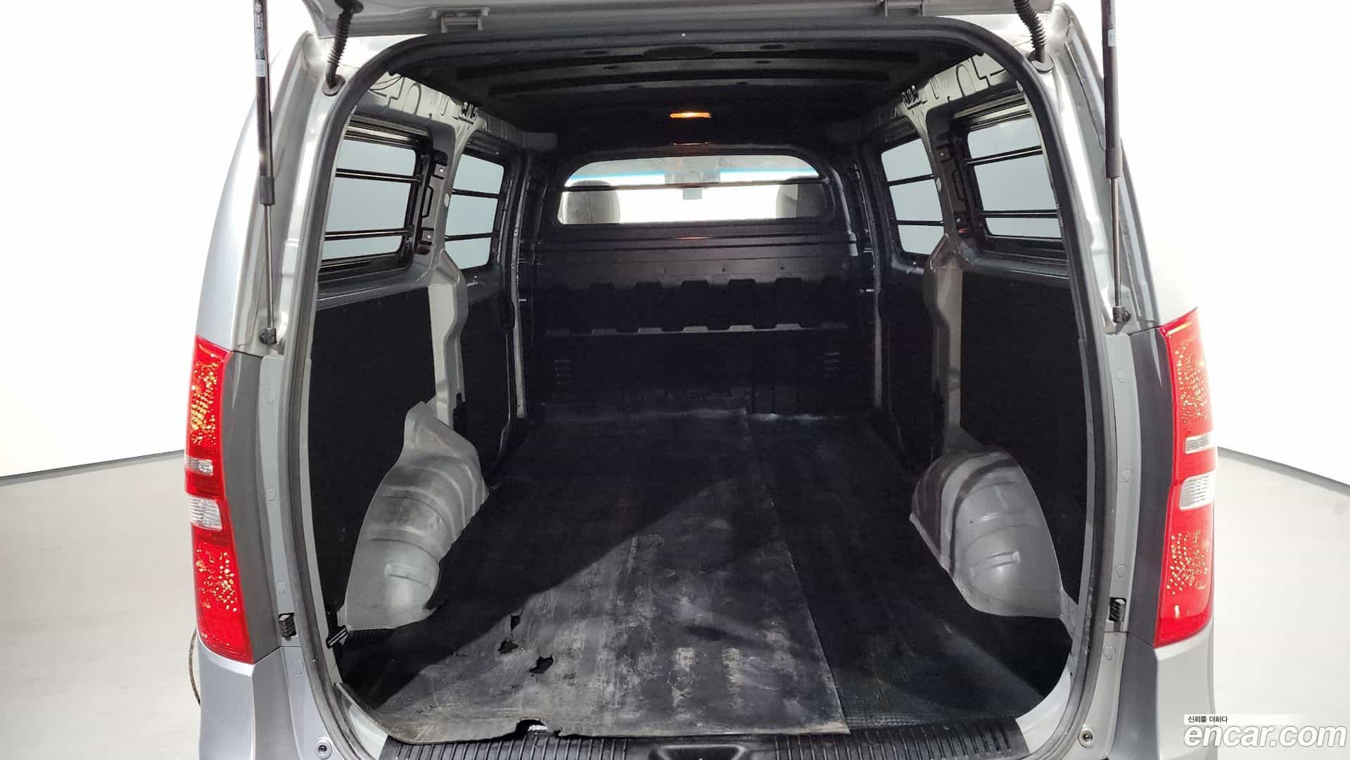 Starex Hyundai 2019.1-OPTION-019