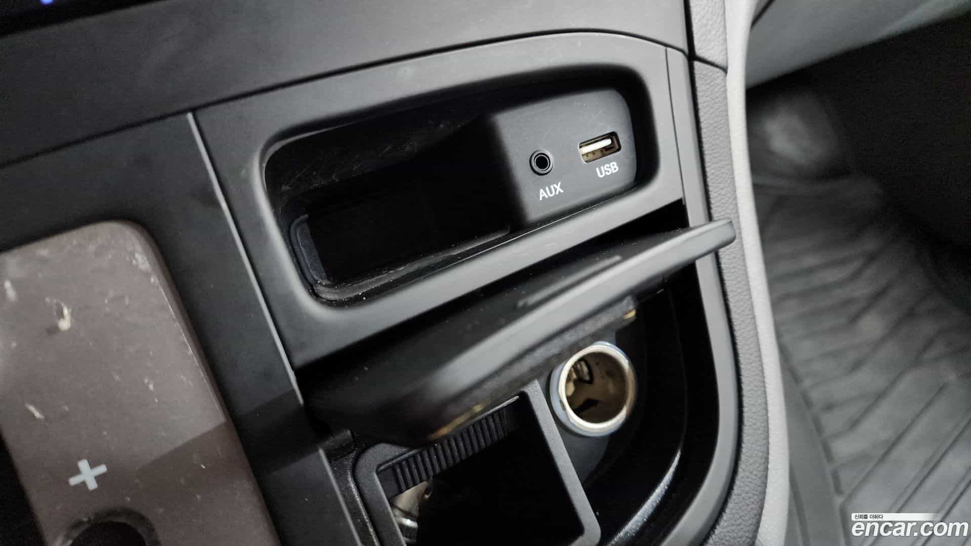 Starex Hyundai 2019.1-OPTION-044