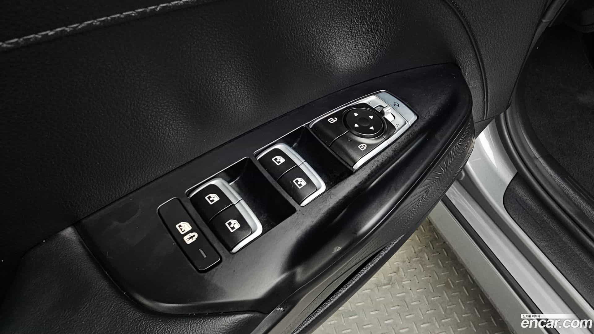K5 Kia 2023.3-OPTION-022