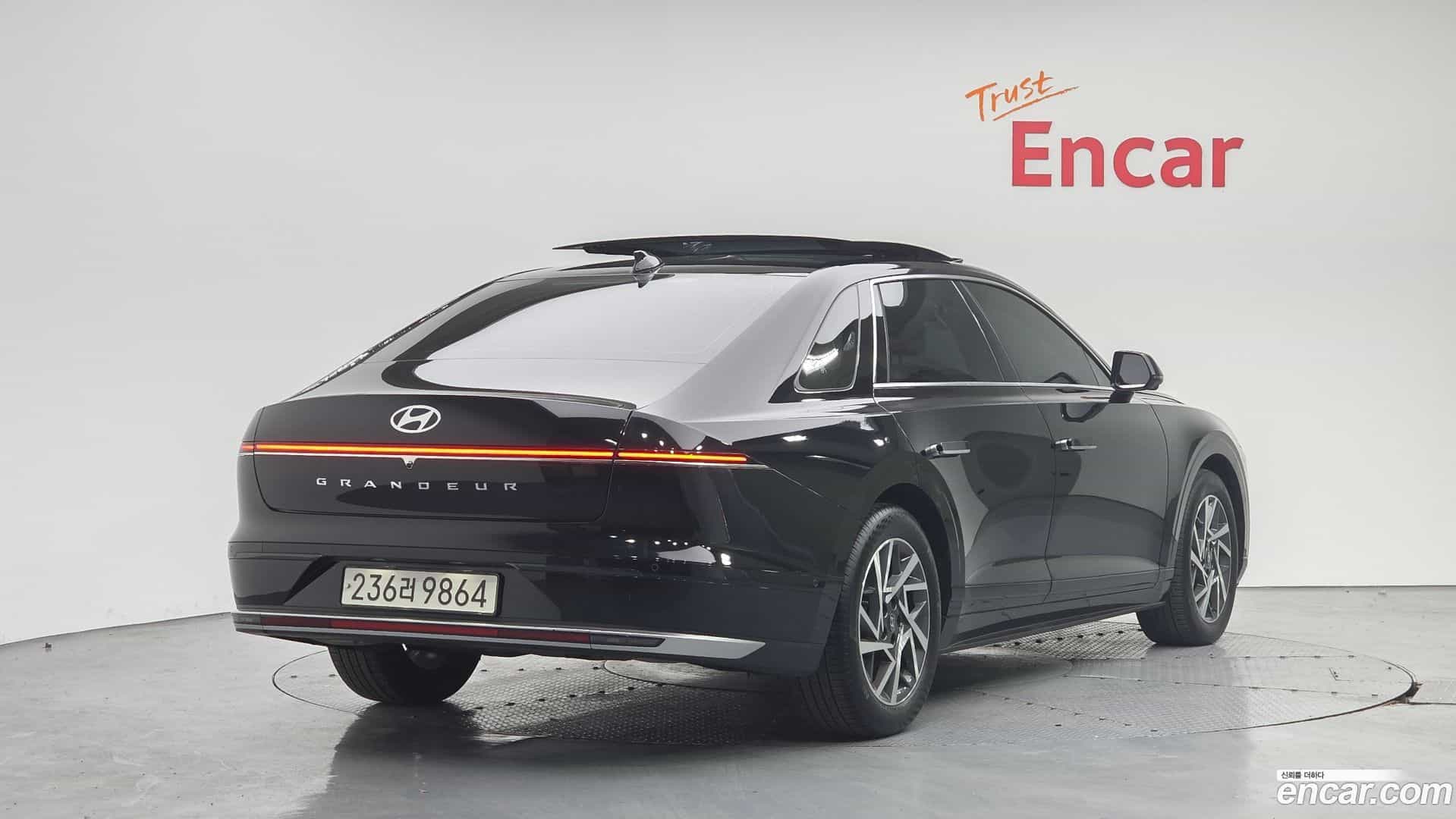 Grandeur Hyundai 2024.9-OUTER-002