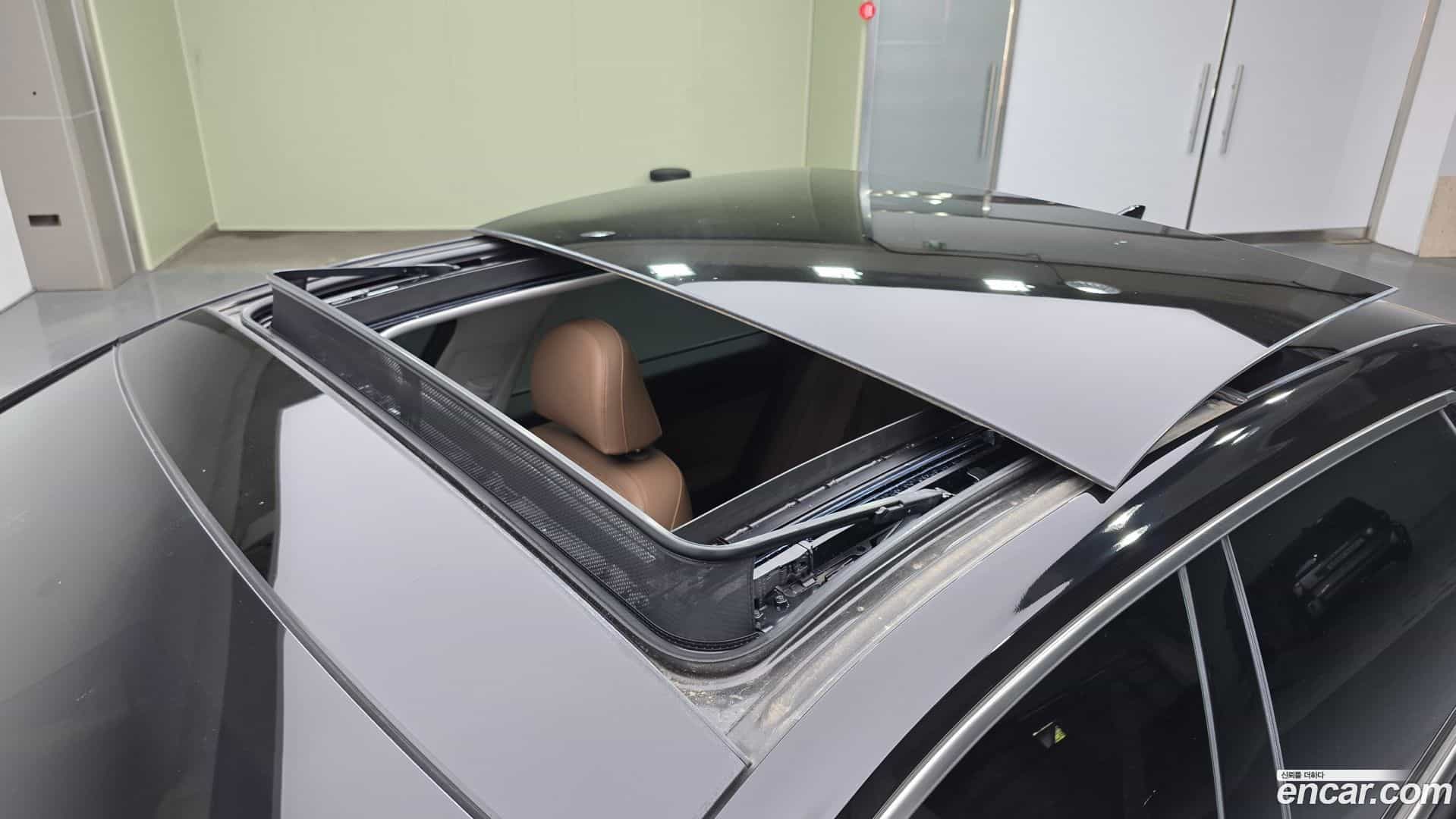 Grandeur Hyundai 2024.9-OPTION-023