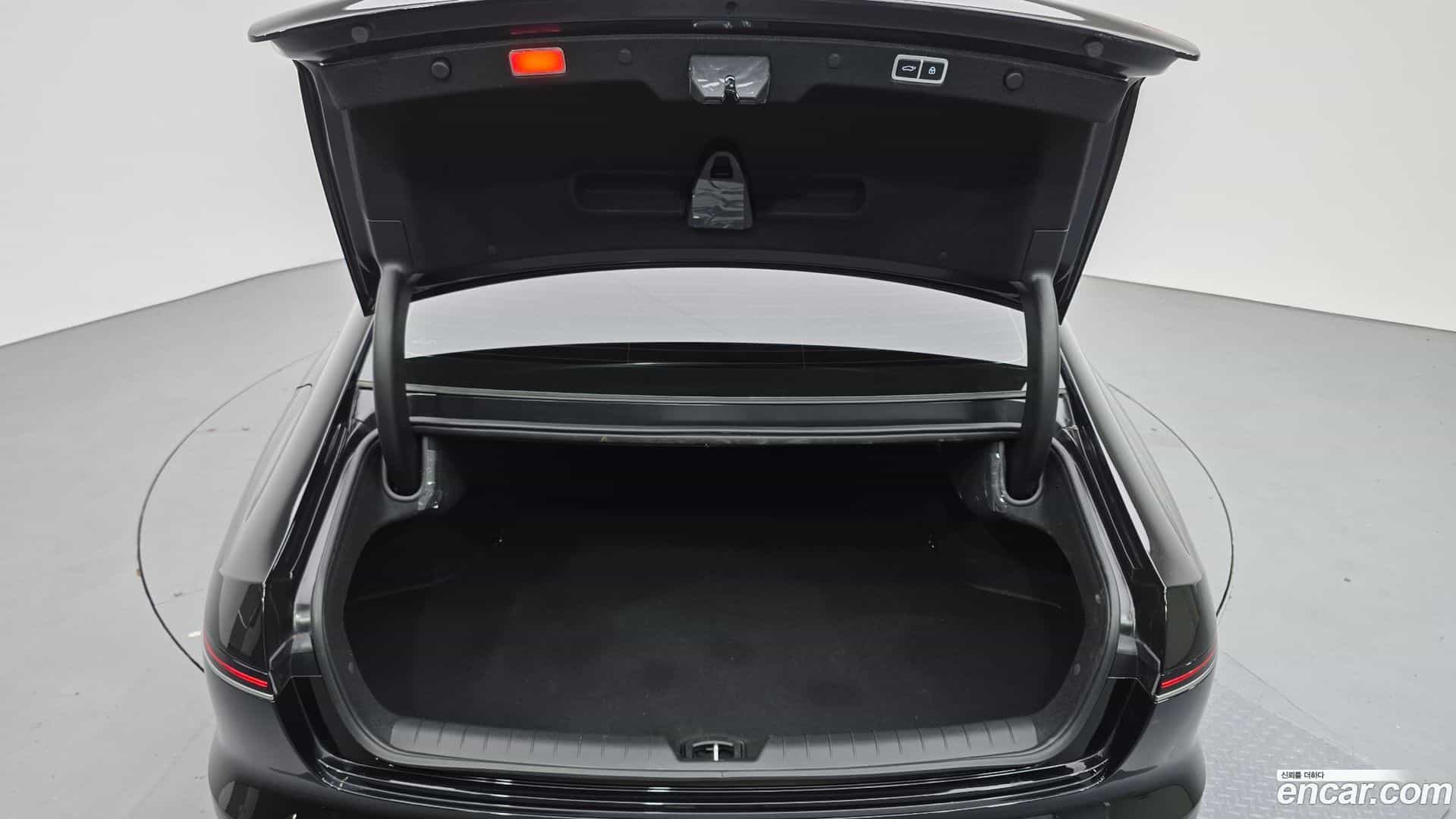 Grandeur Hyundai 2024.9-OPTION-024