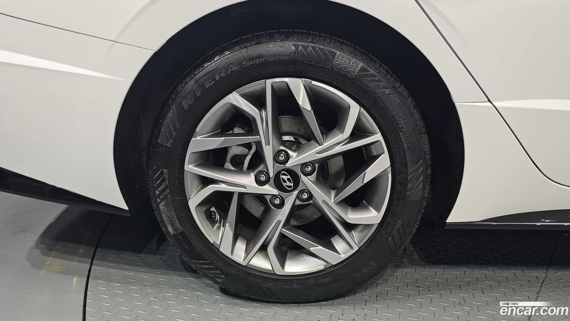 Sonata Hyundai 2019.10-OUTER-005