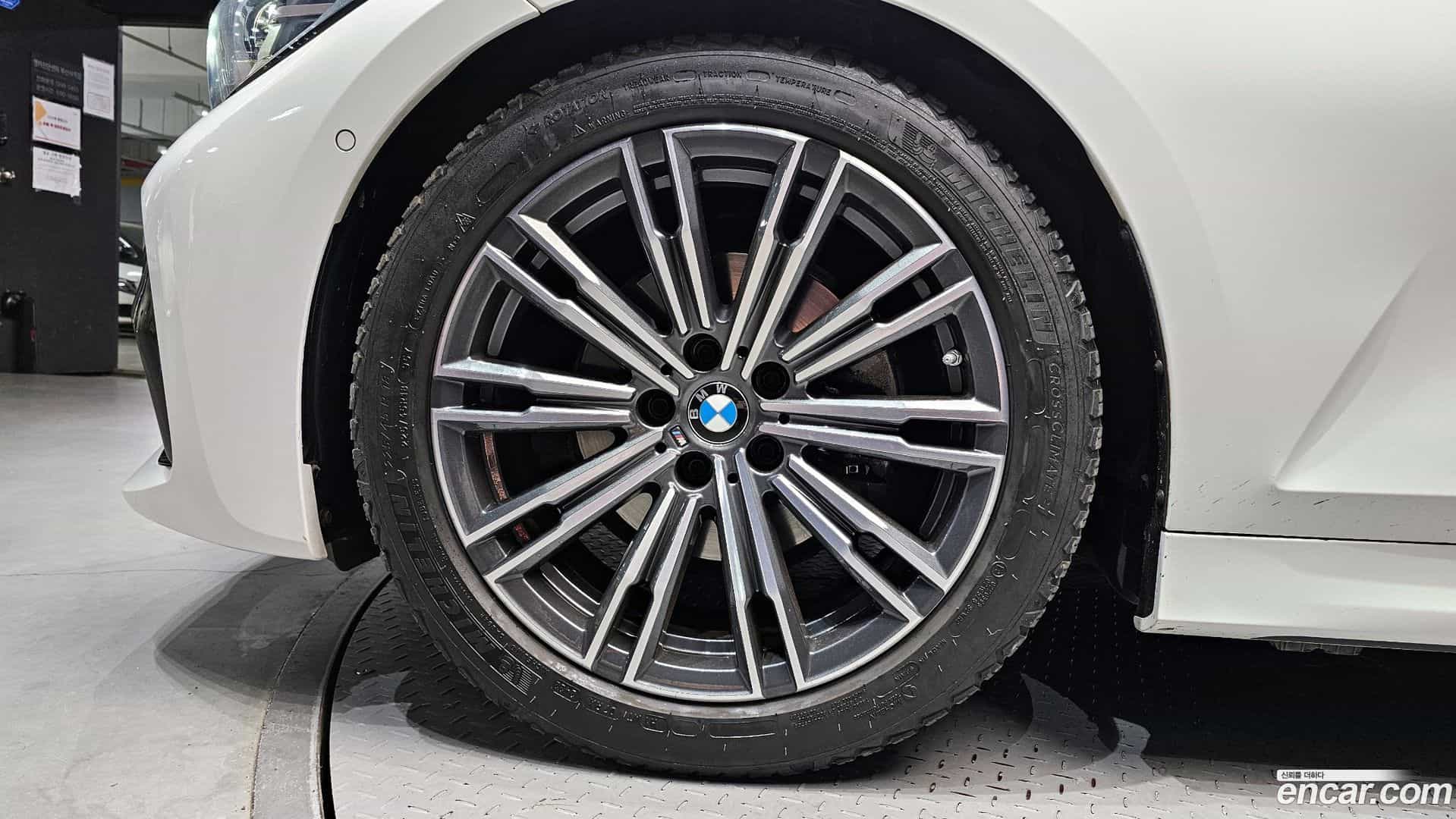 3-Series BMW 2022.4-OUTER-005