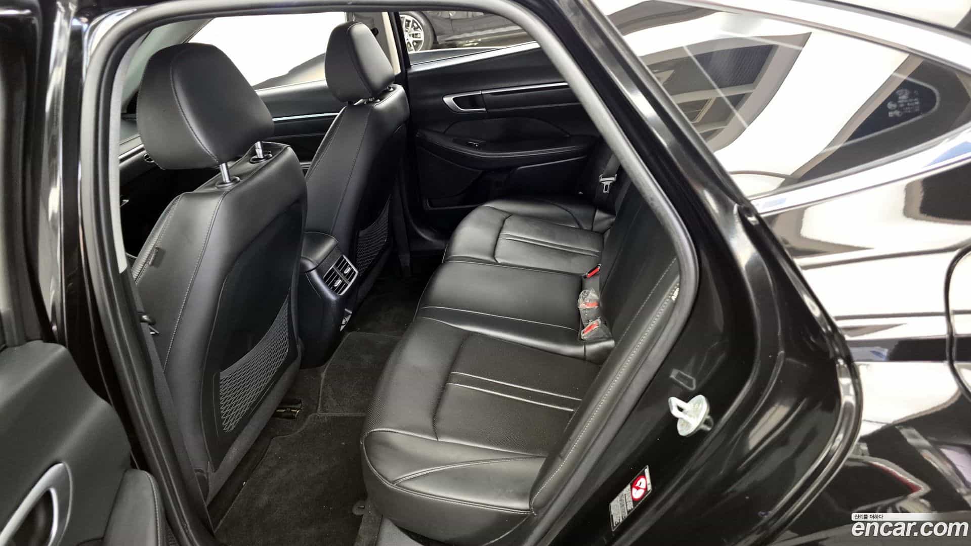 Sonata Hyundai 2022.2-INNER-036