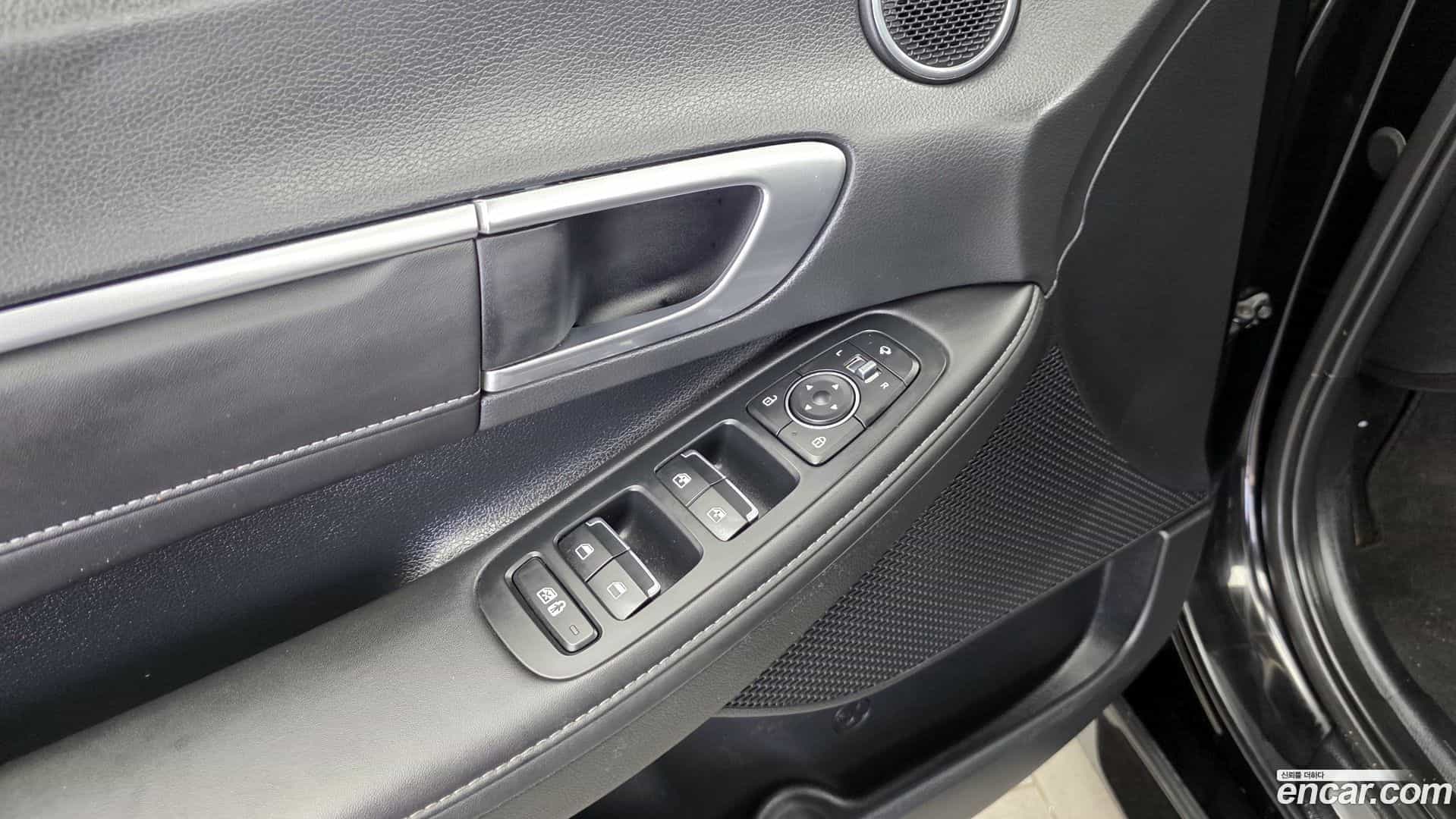 Sonata Hyundai 2022.2-OPTION-040