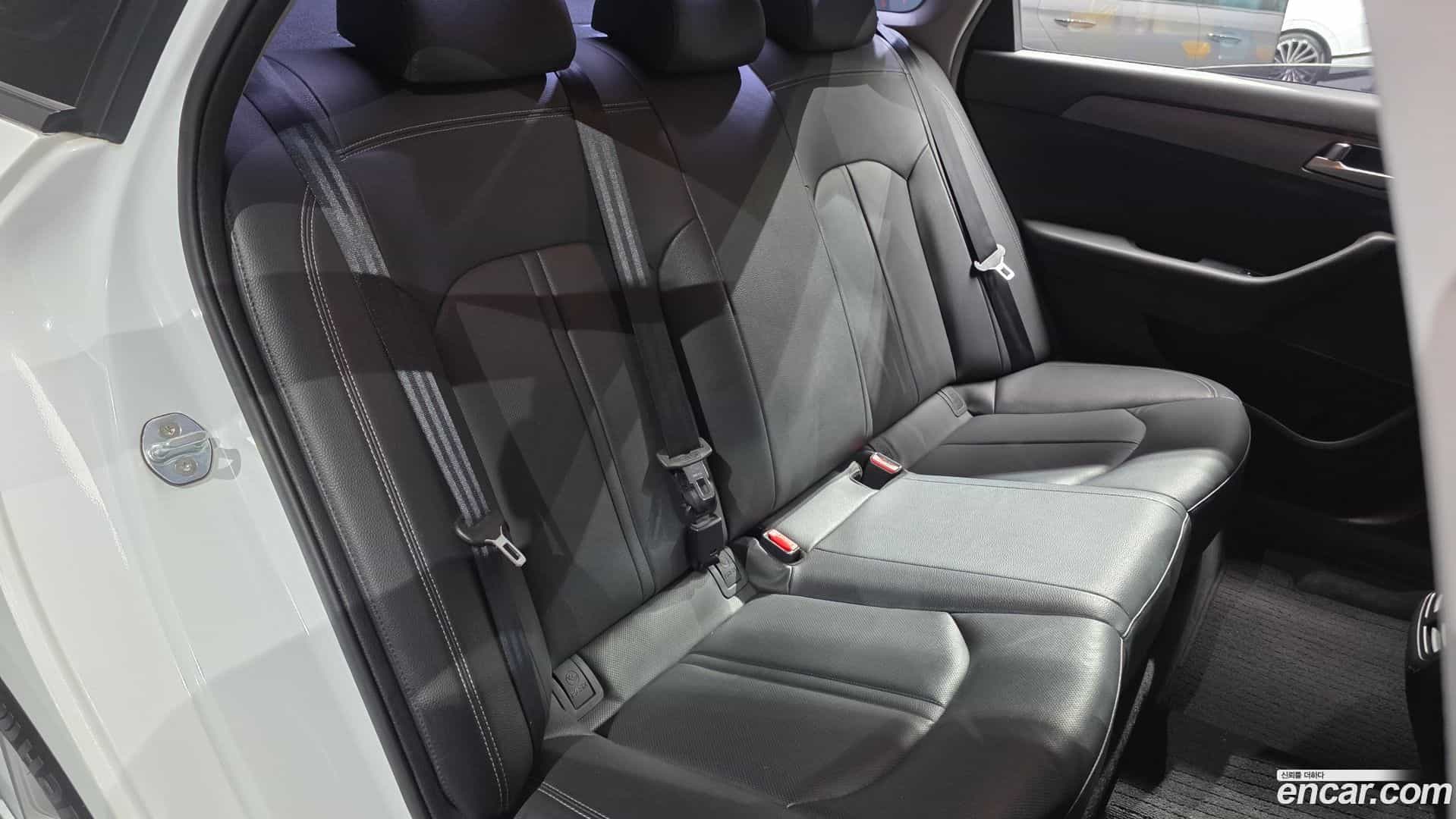 Sonata Hyundai 2017.8-OPTION-015
