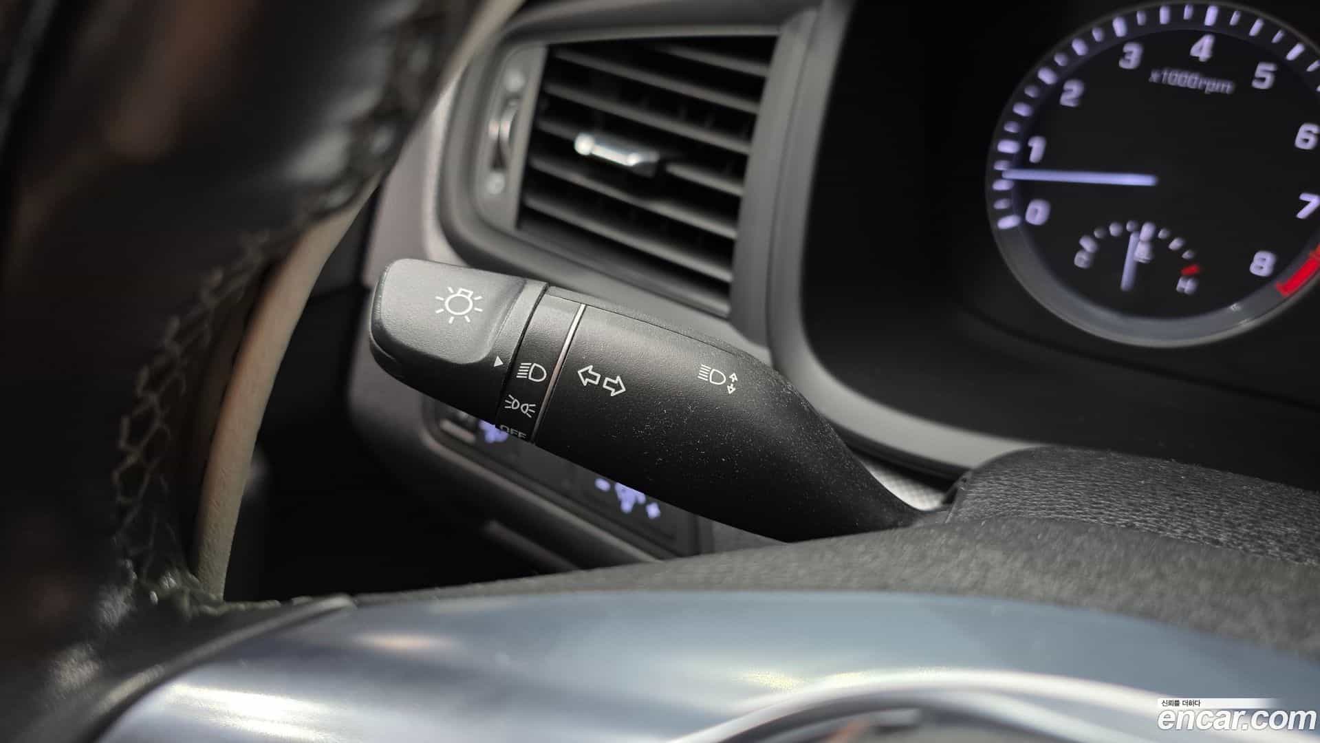 Sonata Hyundai 2017.8-OPTION-023