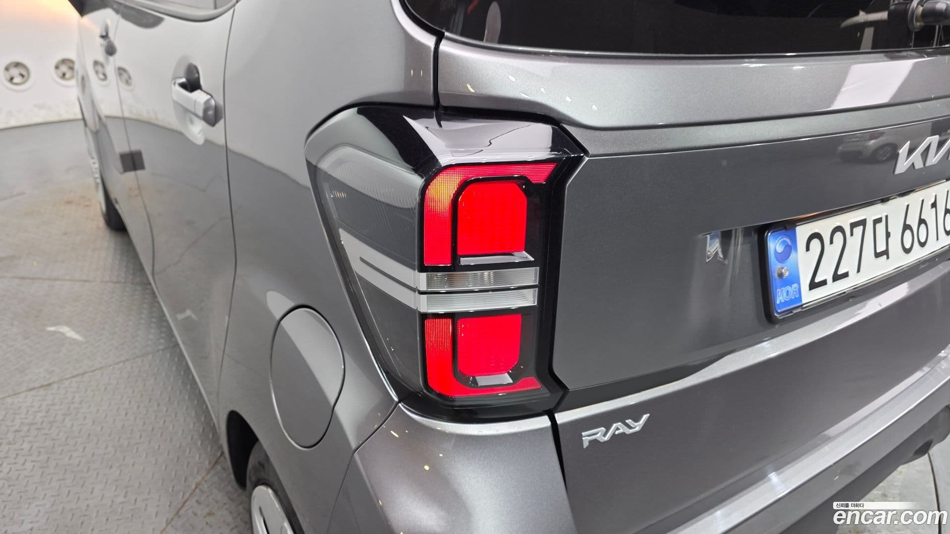 Main__Slider__Photo:RAY Kia 2024.0-22