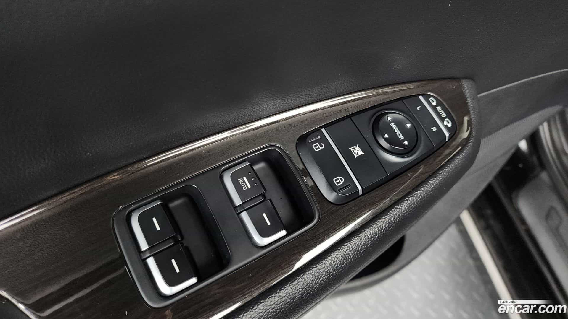 K5 Kia 2019.2-OPTION-041