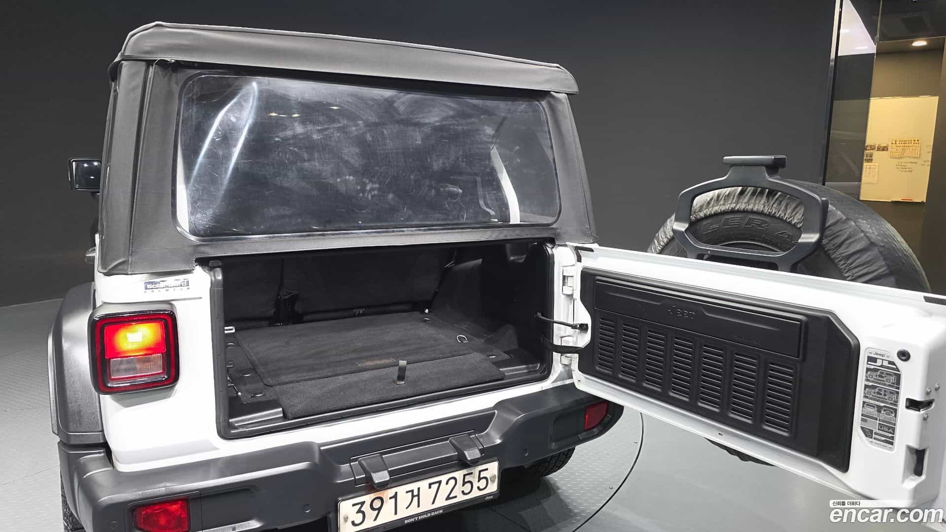 Wrangler Jeep 2020.10-OPTION-024
