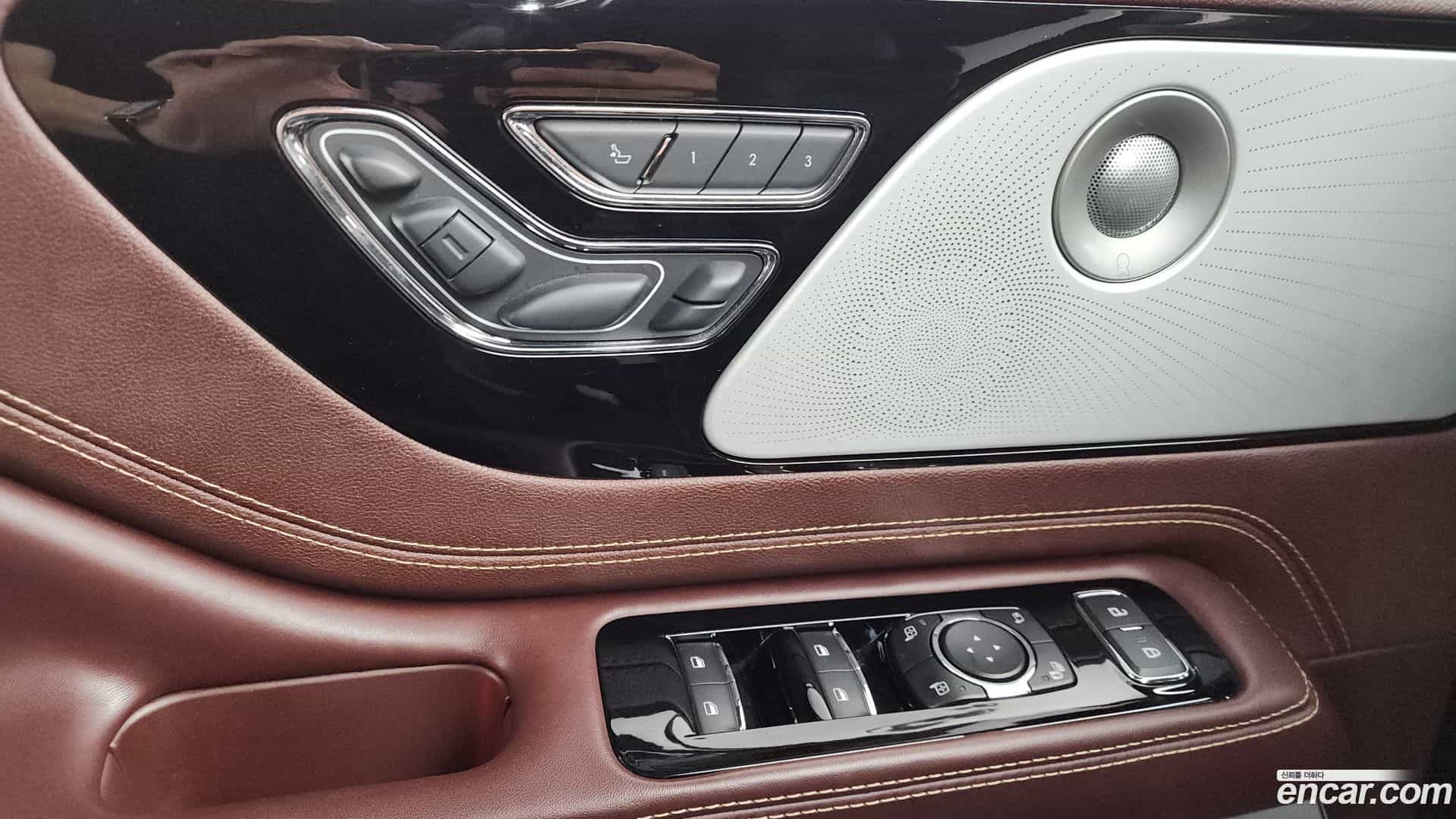 Aviator Lincoln 2021.1-OPTION-041