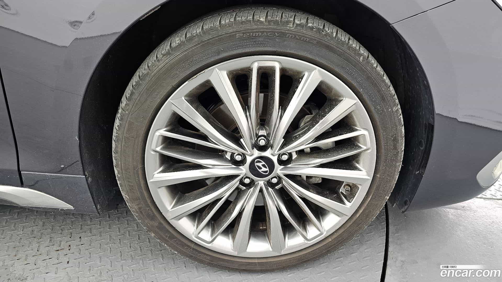Grandeur Hyundai 2018.3-OUTER-031
