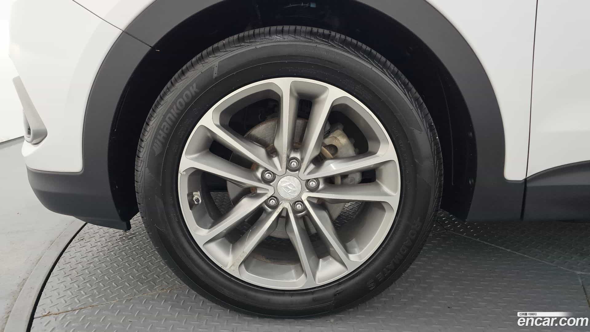 Santafe Hyundai 2016.5-OUTER-005