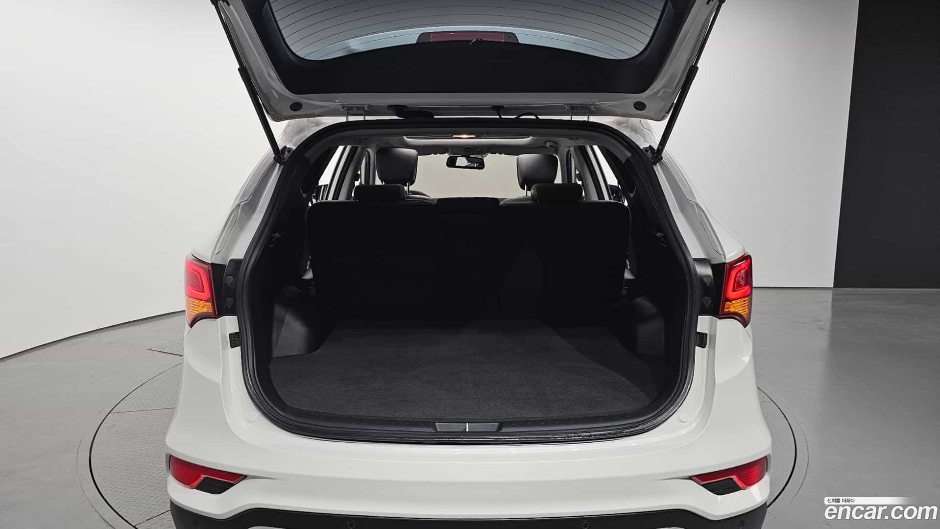 Santafe Hyundai 2016.5-OPTION-024