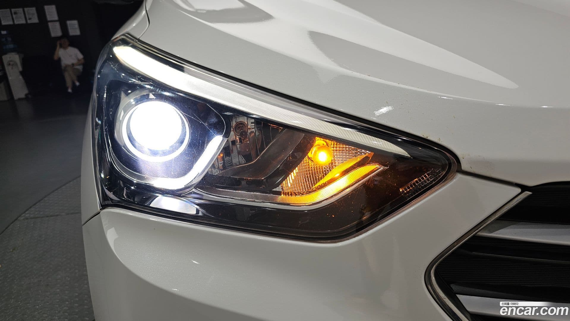 Main__Slider__Photo:Santafe Hyundai 2016.5-22
