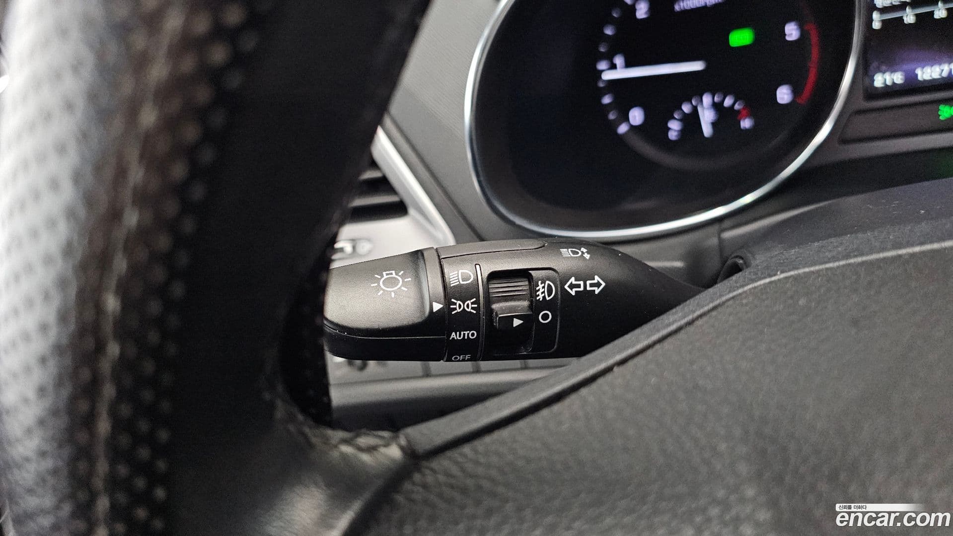 Main__Slider__Photo:Santafe Hyundai 2016.5-27