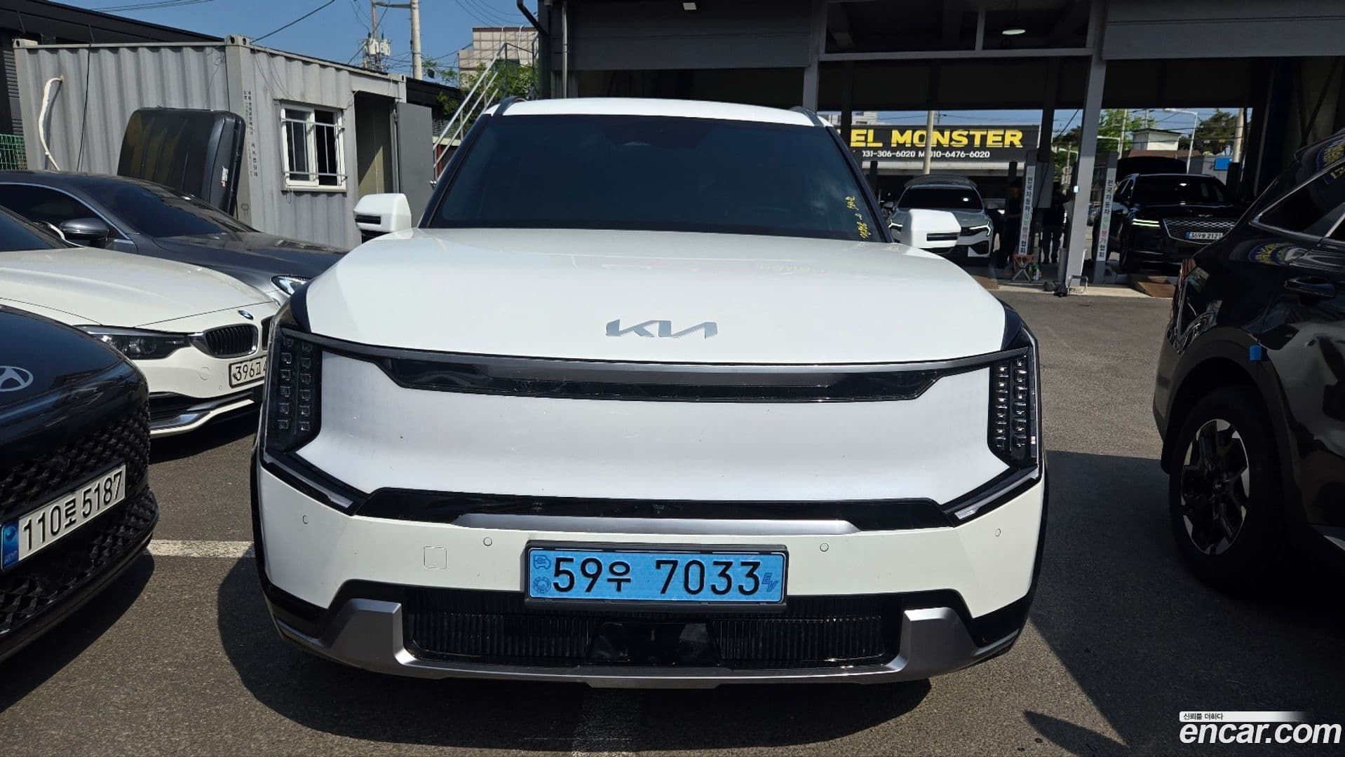 Main__Slider__Photo:EV9 Kia 2023.6-0