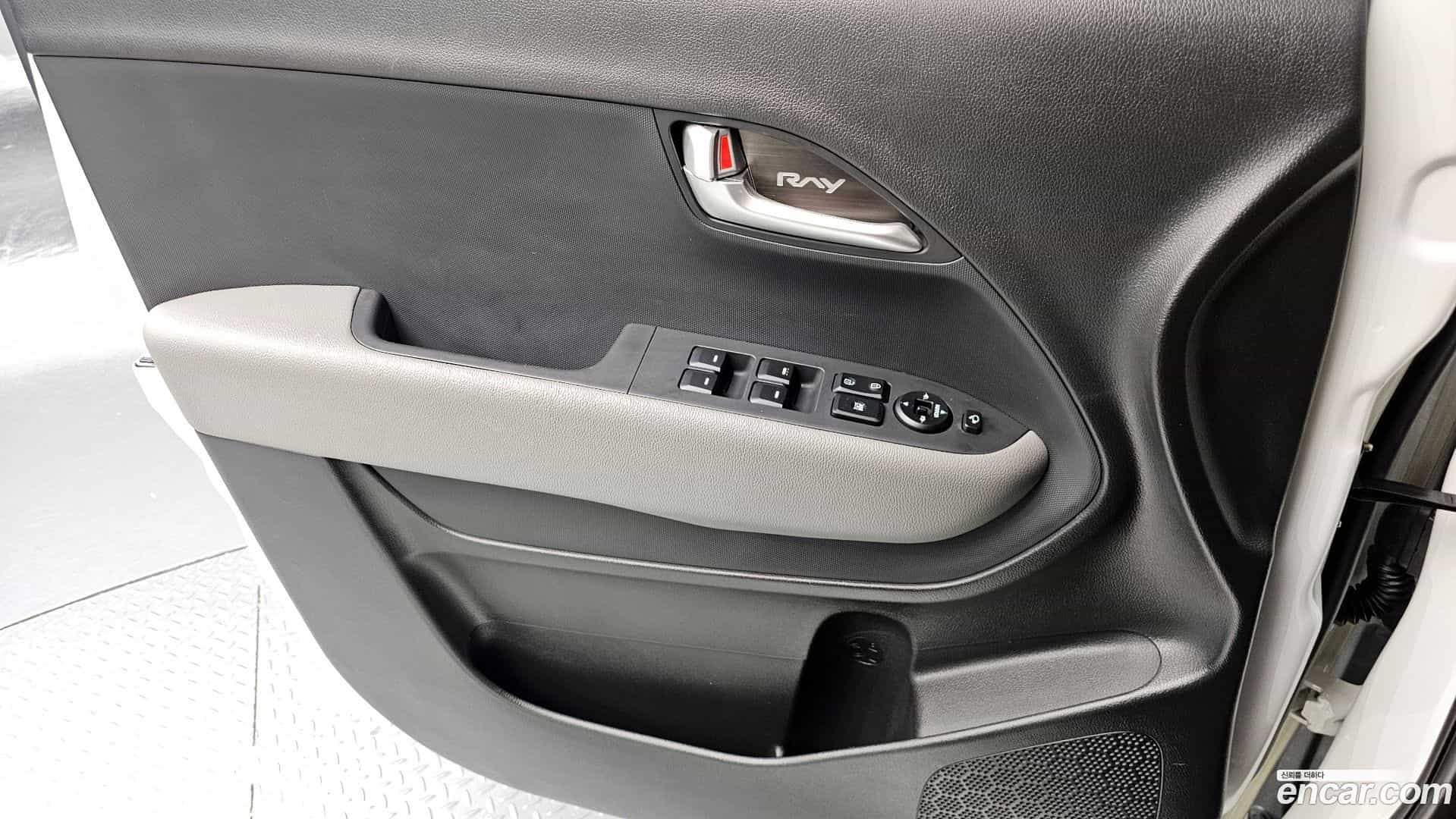 RAY Kia 2020.5-INNER-034