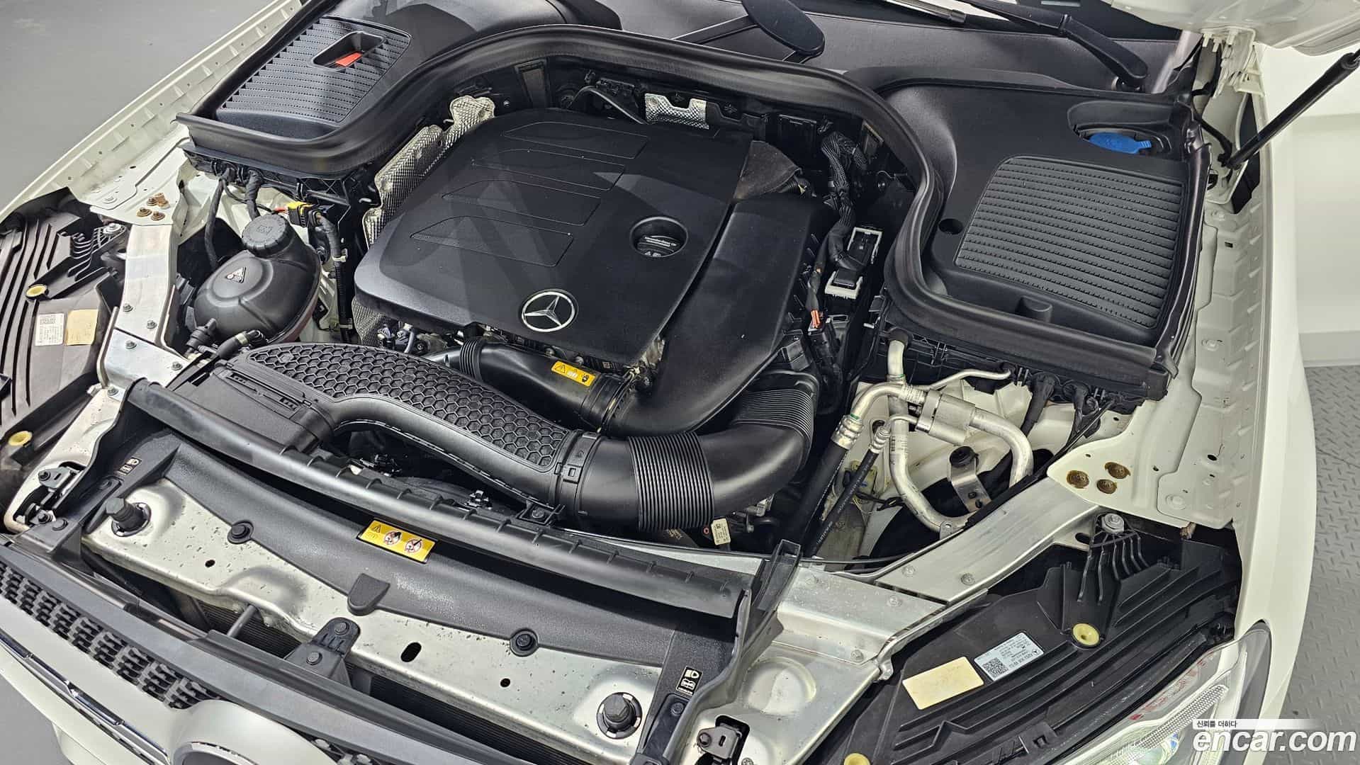 GLC-Class Mercedes-Benz 2021.3-OUTER-006