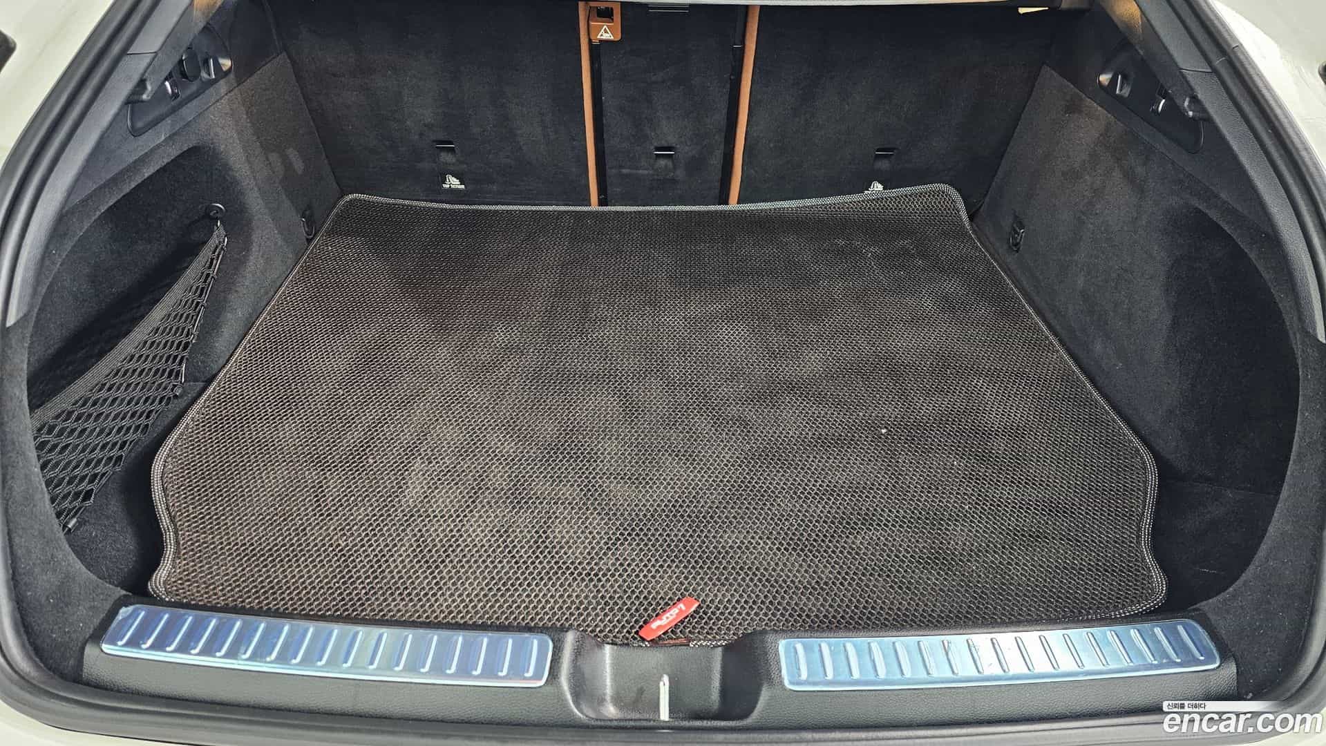 GLC-Class Mercedes-Benz 2021.3-OPTION-021