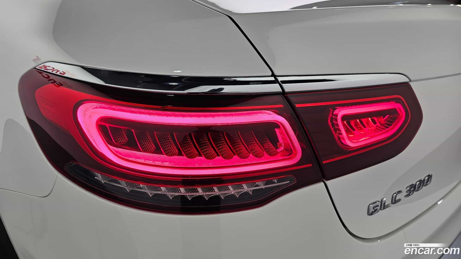 GLC-Class Mercedes-Benz 2021.3-OUTER-033
