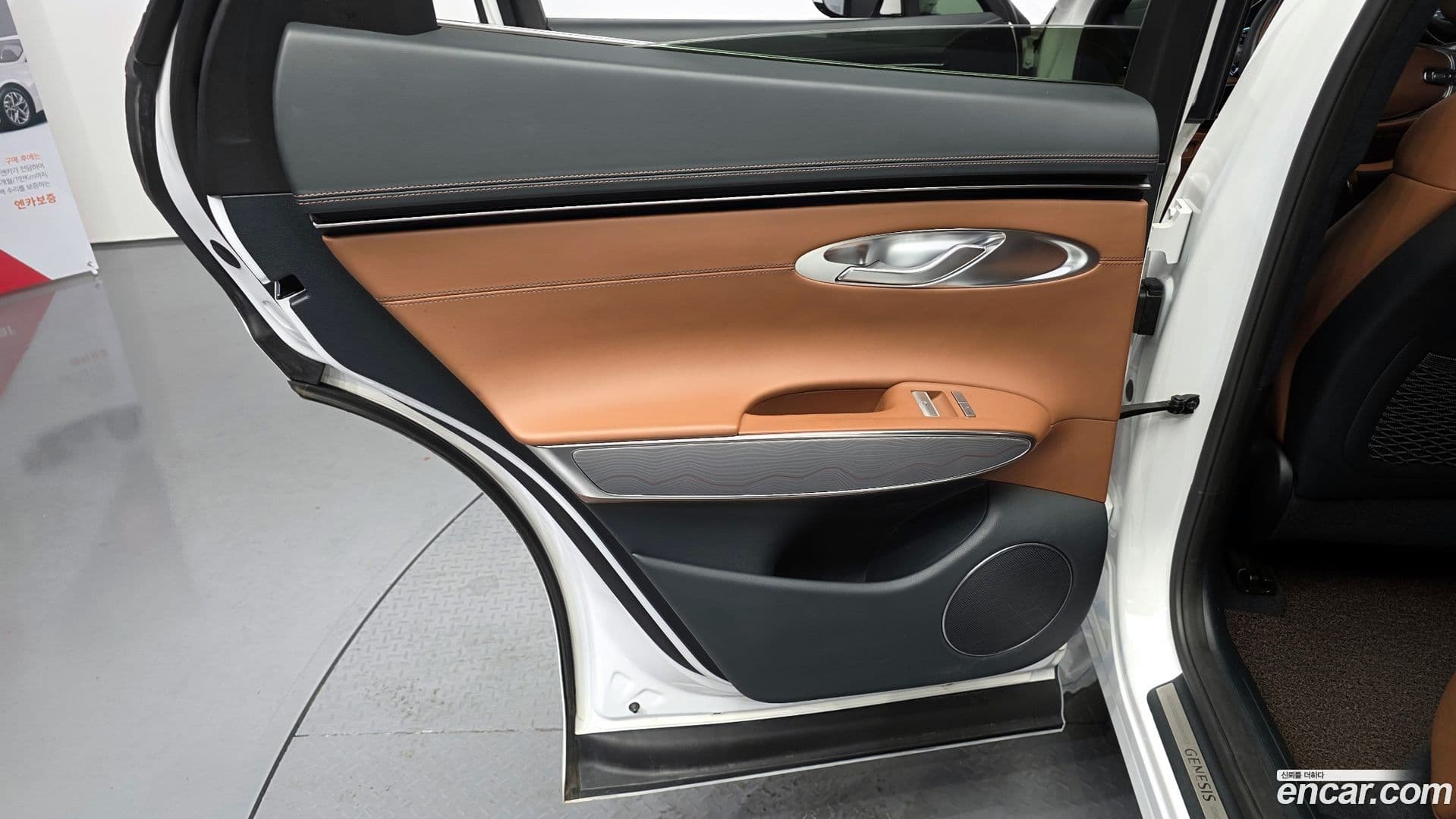 Main__Slider__Photo:GV70 Genesis 2021.4-23