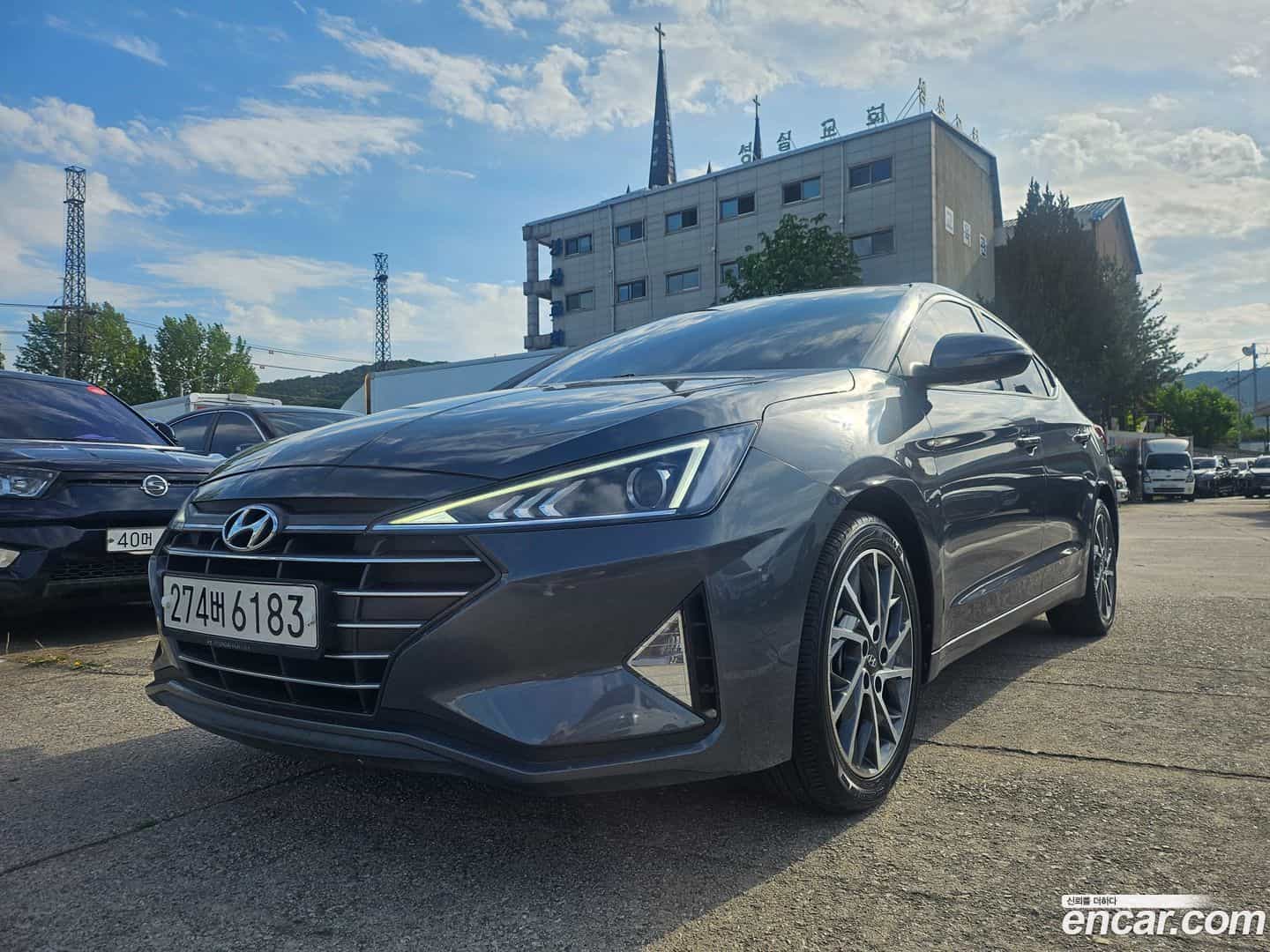 AVANTE Hyundai 2019.8-OUTER-001
