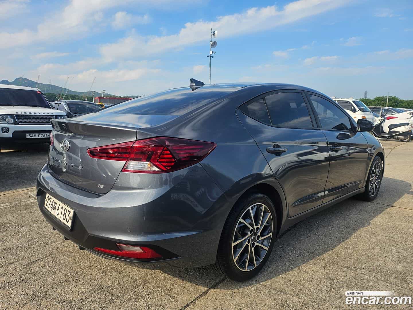 AVANTE Hyundai 2019.8-OUTER-002