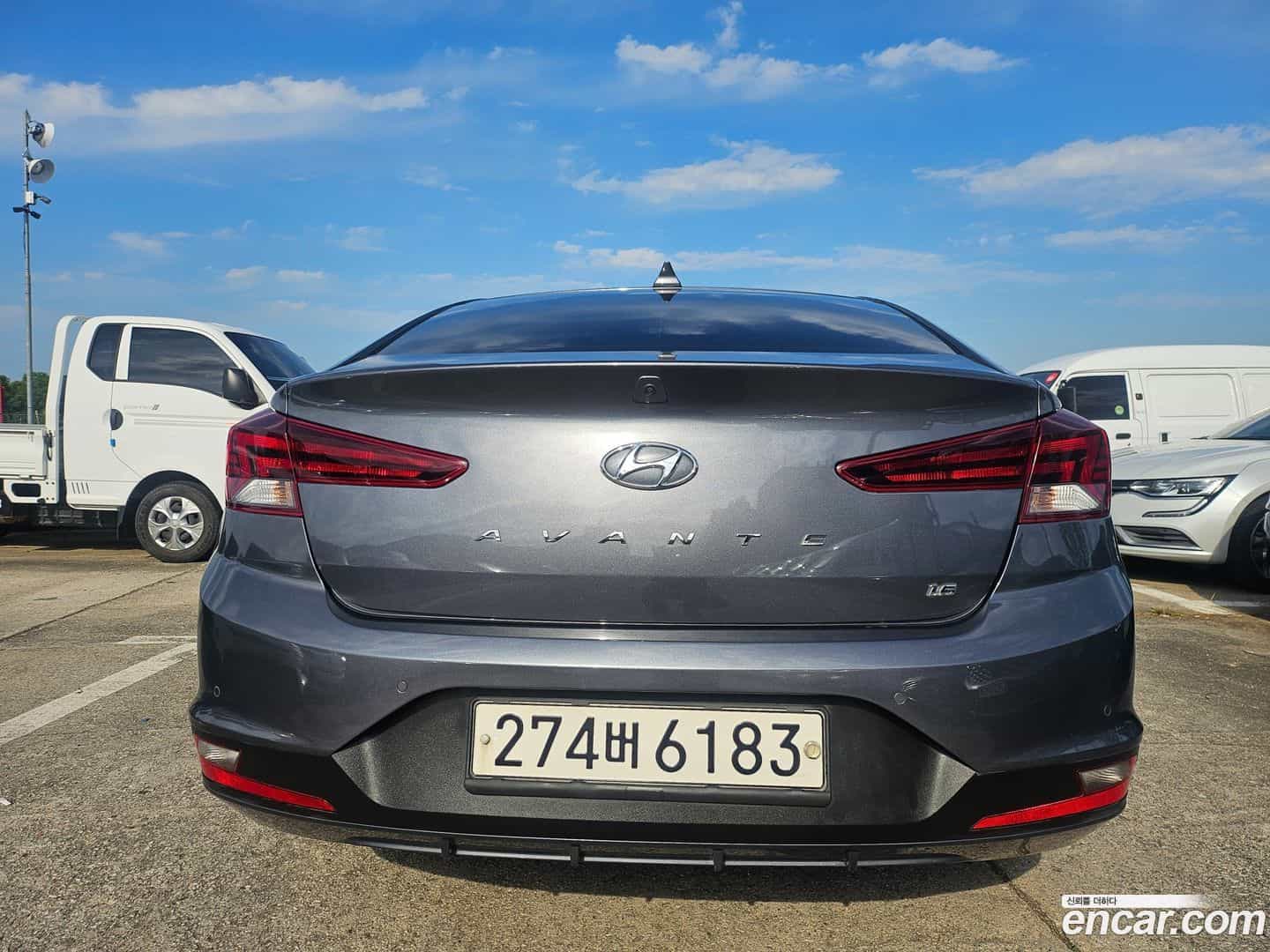 AVANTE Hyundai 2019.8-OUTER-004