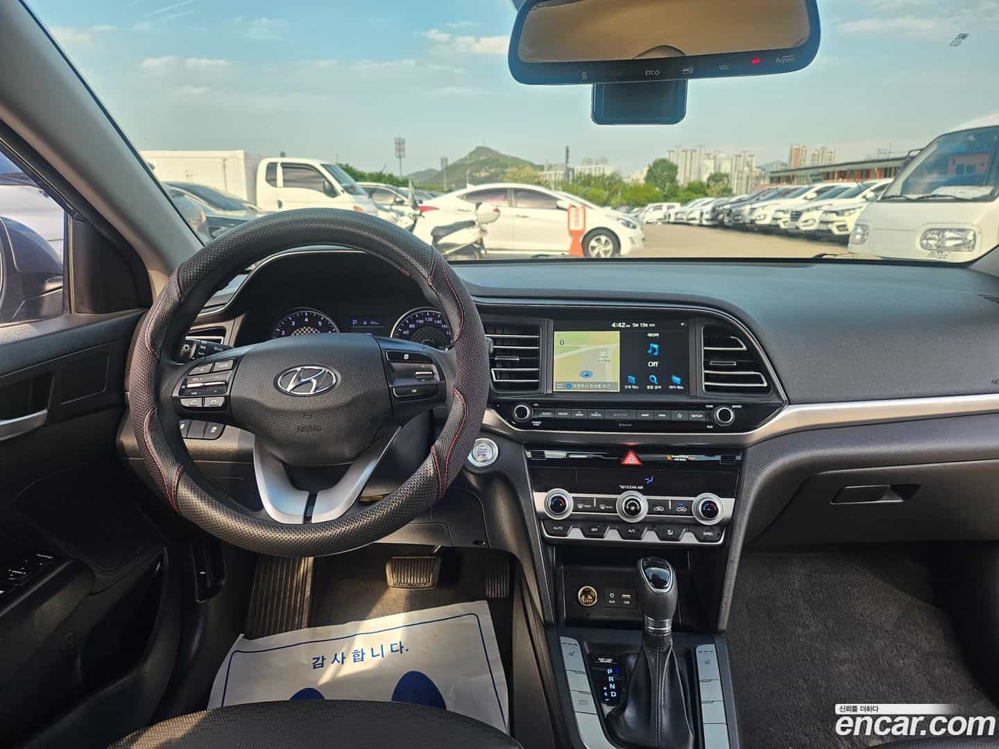 AVANTE Hyundai 2019.8-INNER-007