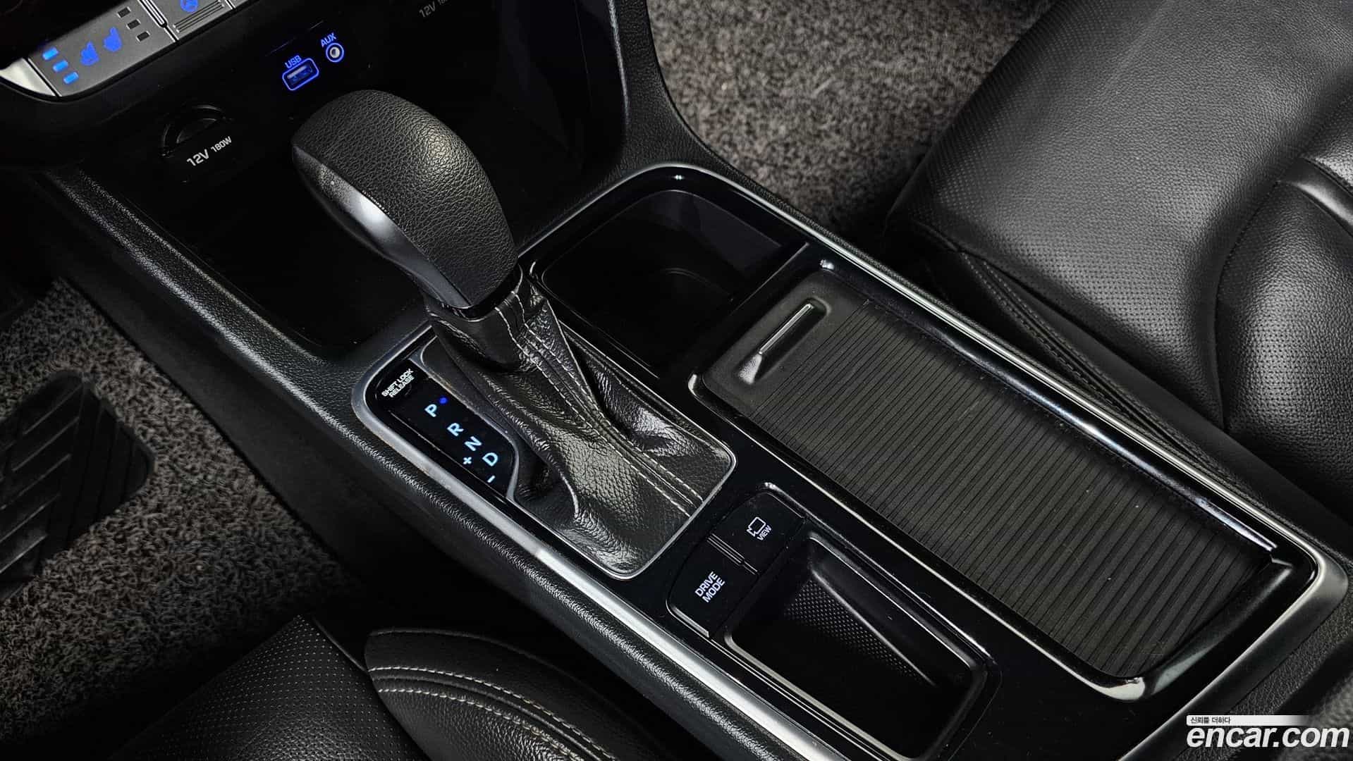 Sonata Hyundai 2018.8-INNER-009