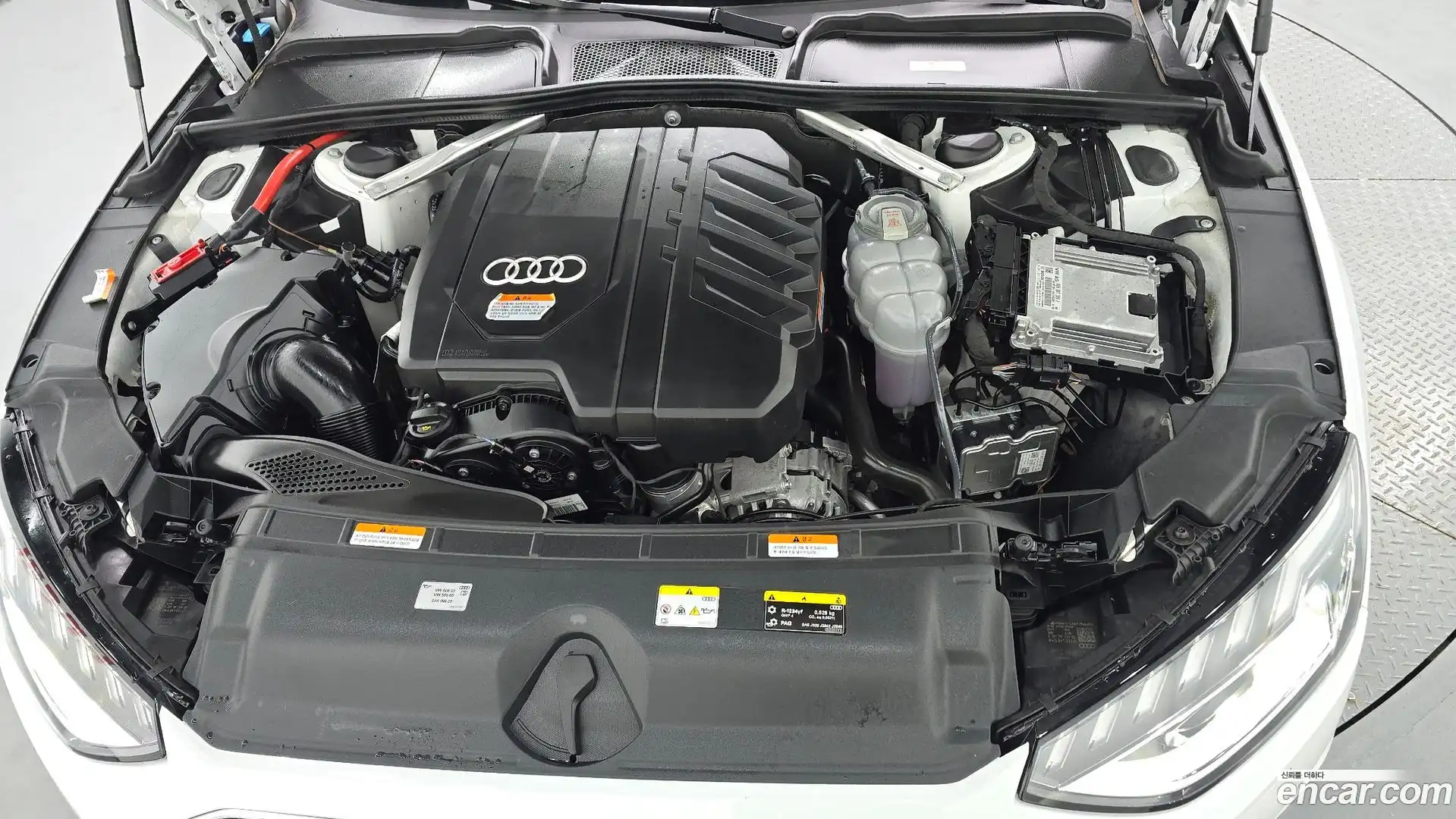 A4 Audi 2022.10-OUTER-006