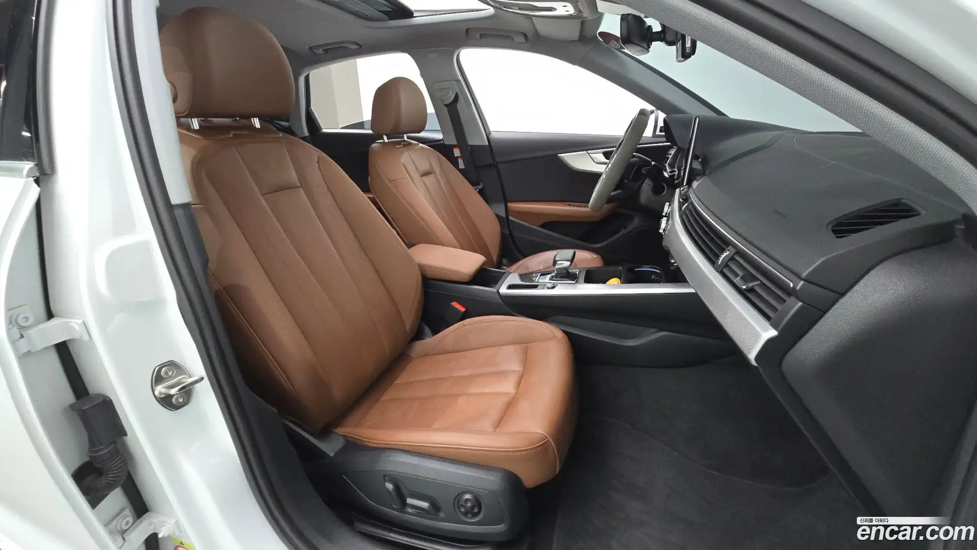 A4 Audi 2022.10-OPTION-015
