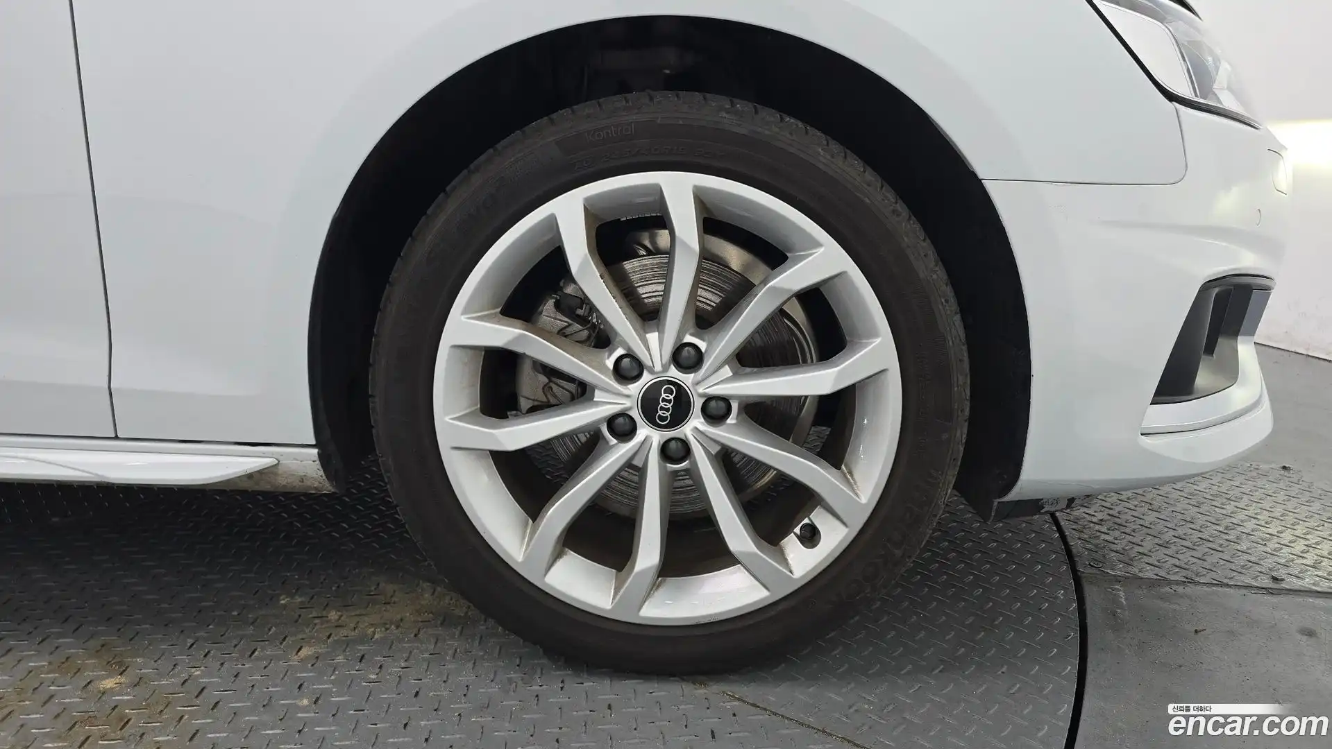 A4 Audi 2022.10-OUTER-031