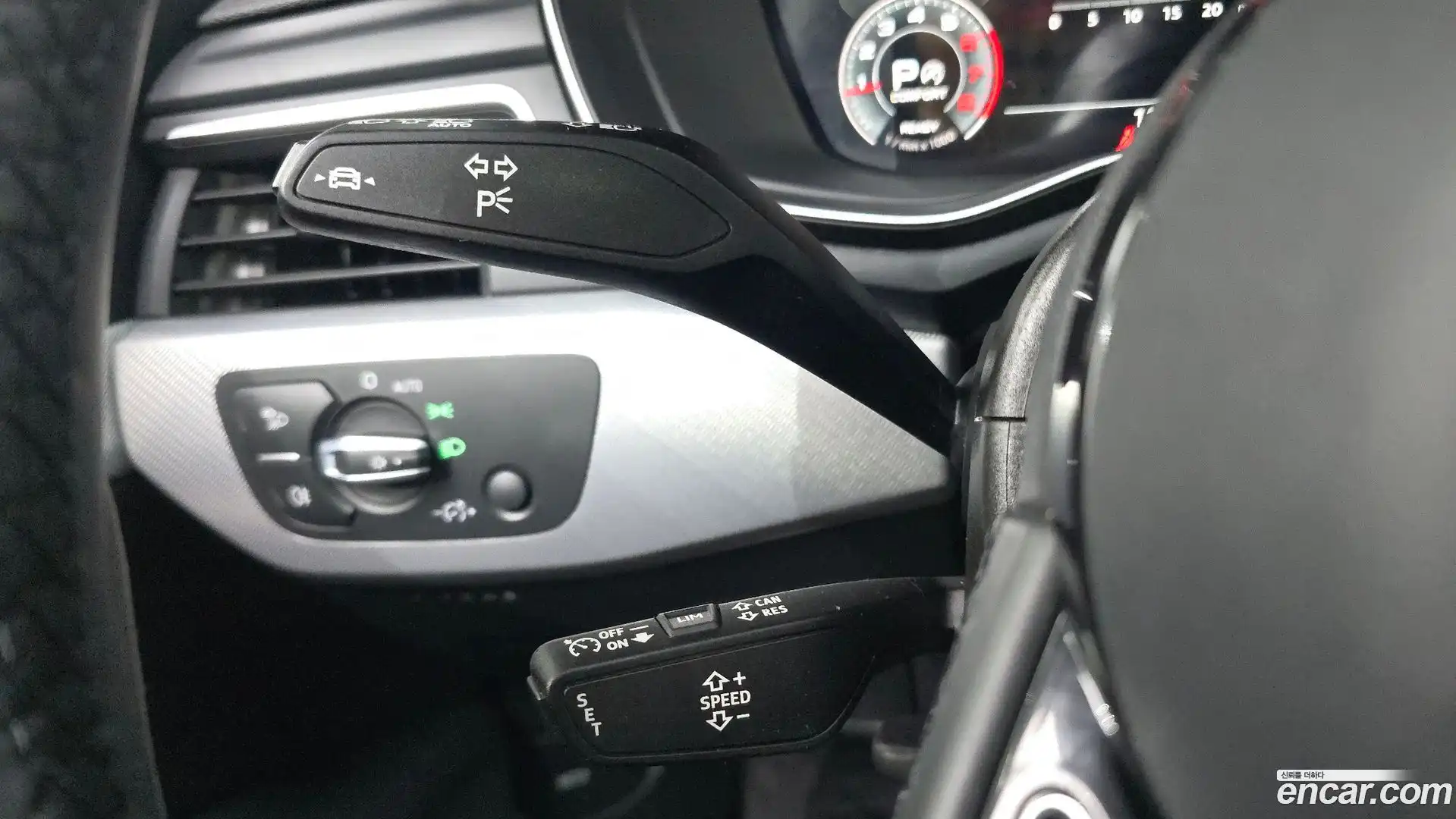 A4 Audi 2022.10-OPTION-042