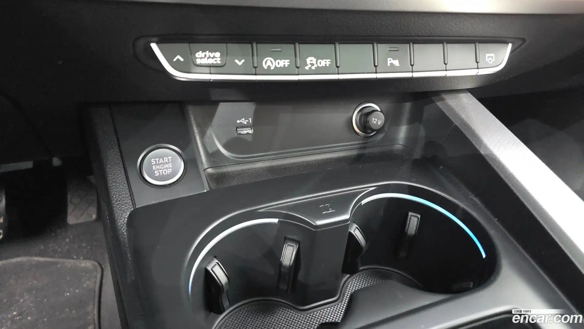 A4 Audi 2022.10-OPTION-044