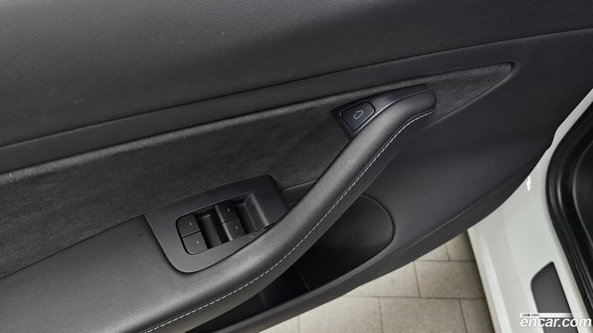 Model 3 Tesla 2021.2-OPTION-042